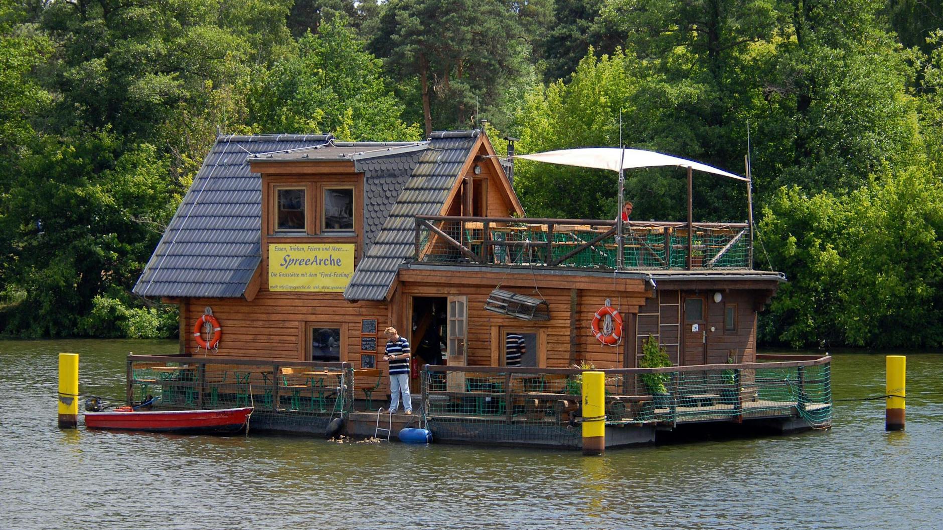 Das Restaurantschiff „Spreearche“ in Berlin ist weltweit bekannt. Jetzt droht das Aus.
