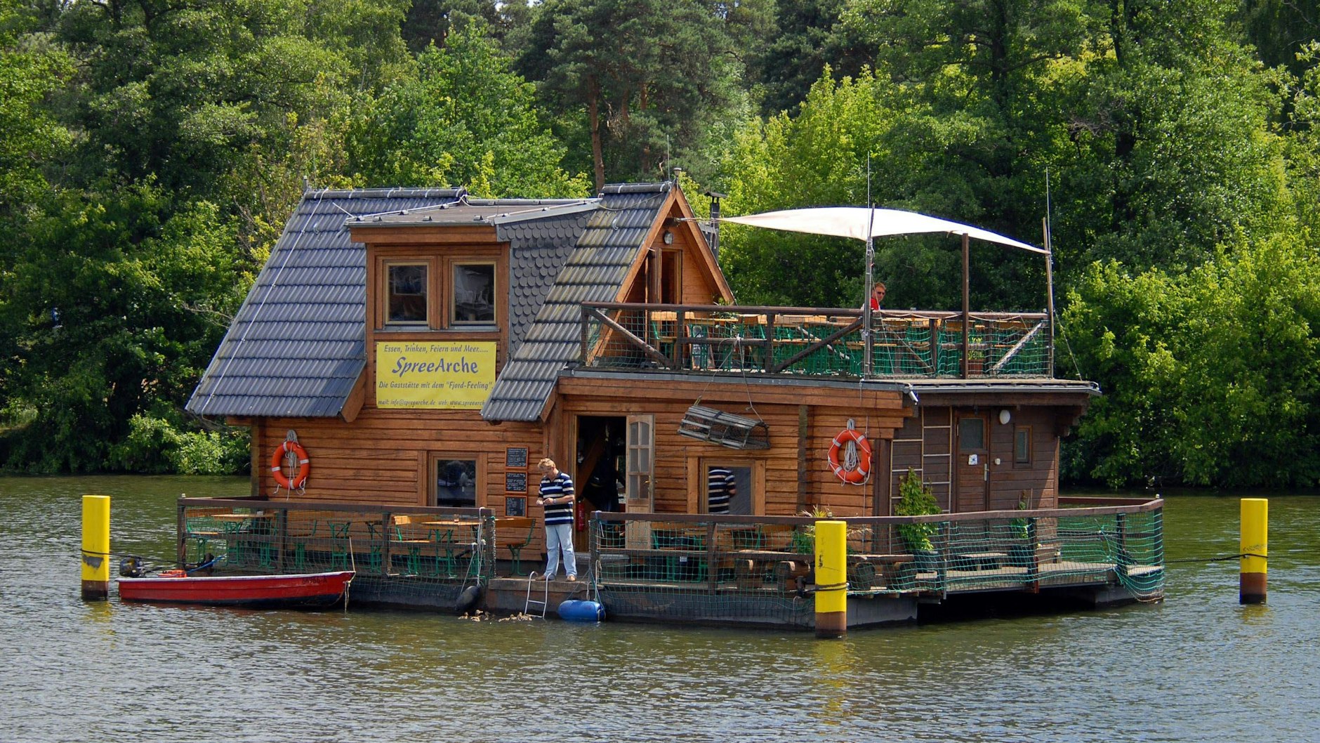 Das Restaurantschiff „Spreearche“ in Berlin ist weltweit bekannt. Jetzt droht das Aus.