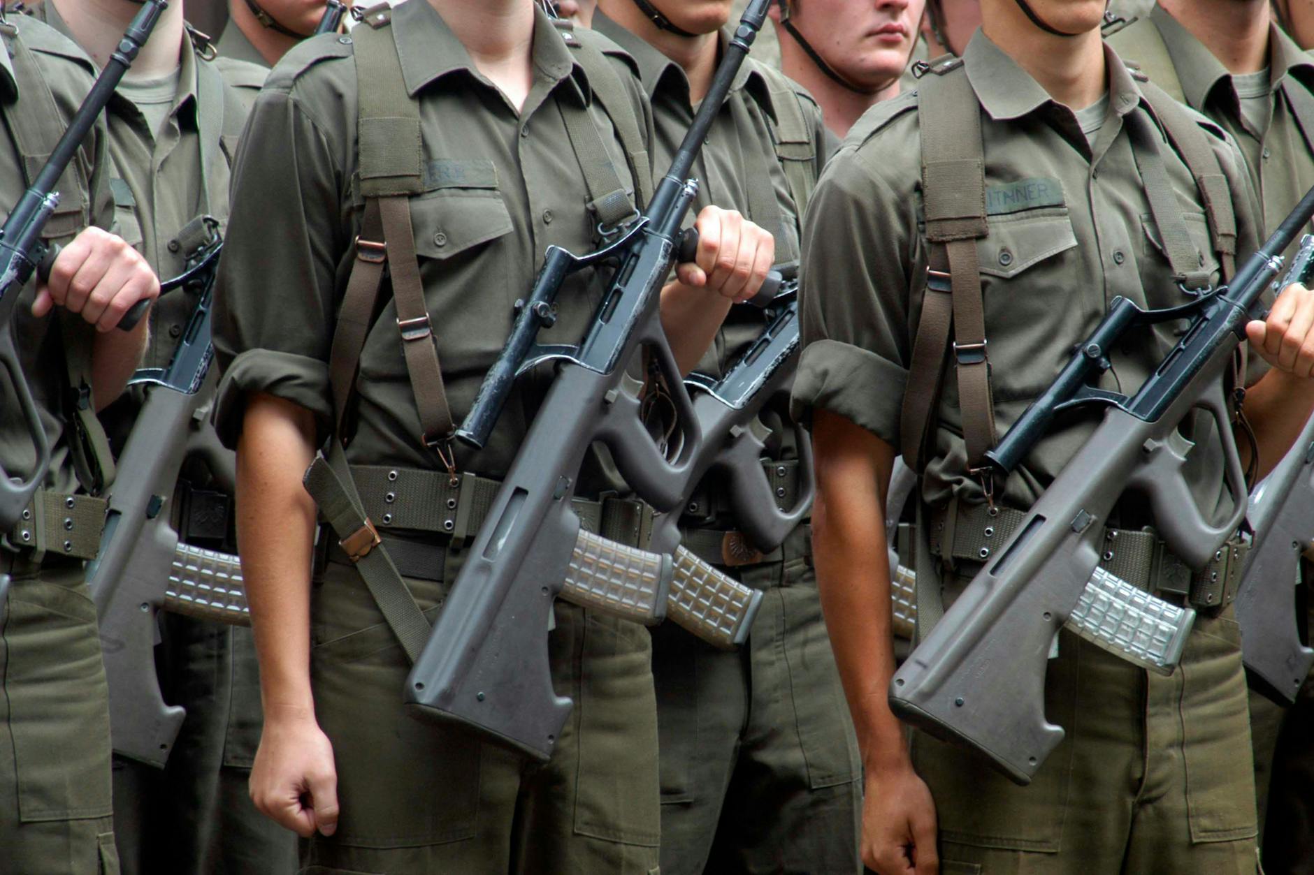 Jungen Soldaten des Bundesheers wurde von einer Ausbilderin Oralverkehr angeboten.