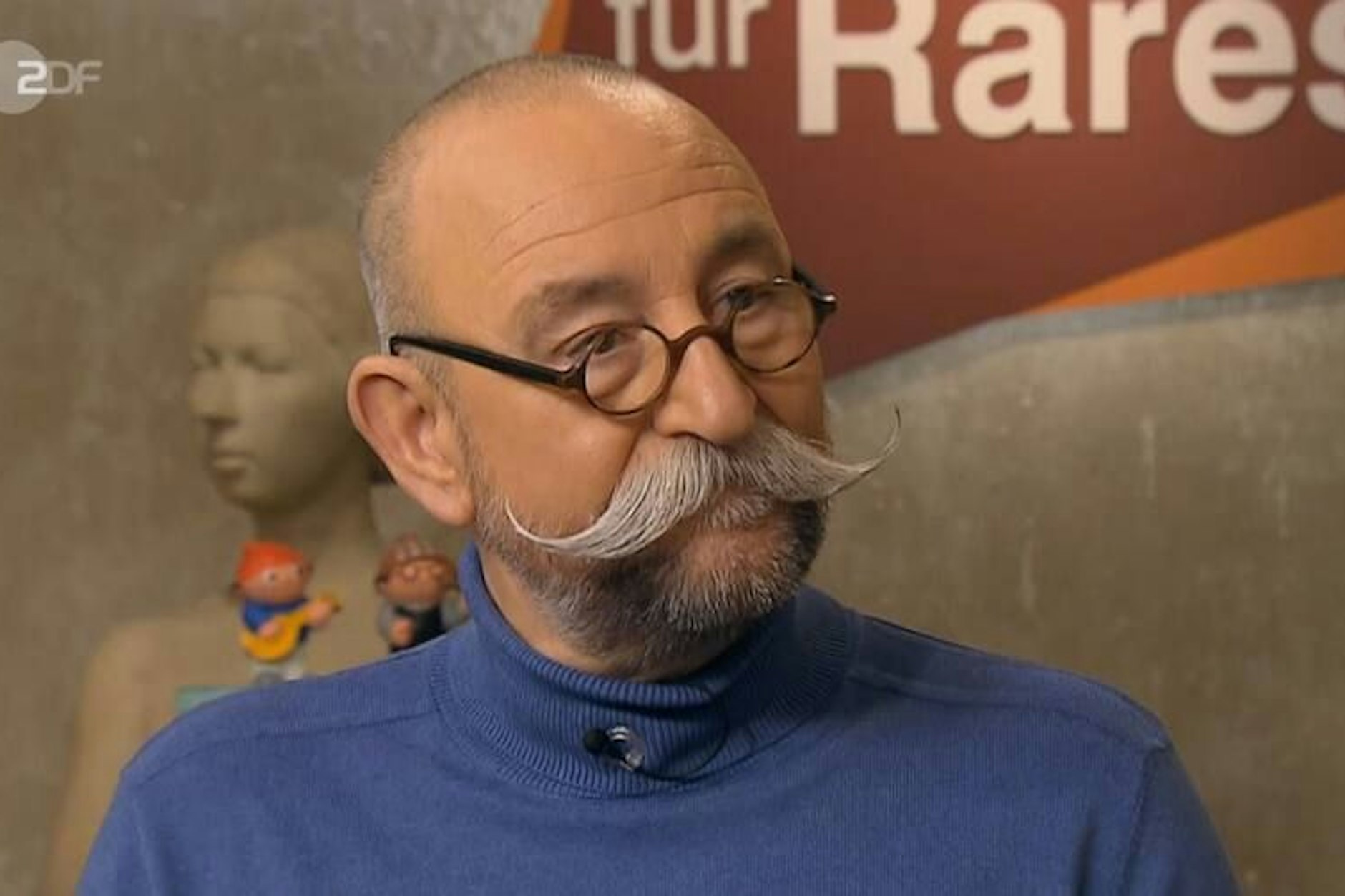 Betrug bei „Bares für Rares“? Horst Lichter kann es nicht fassen. 
