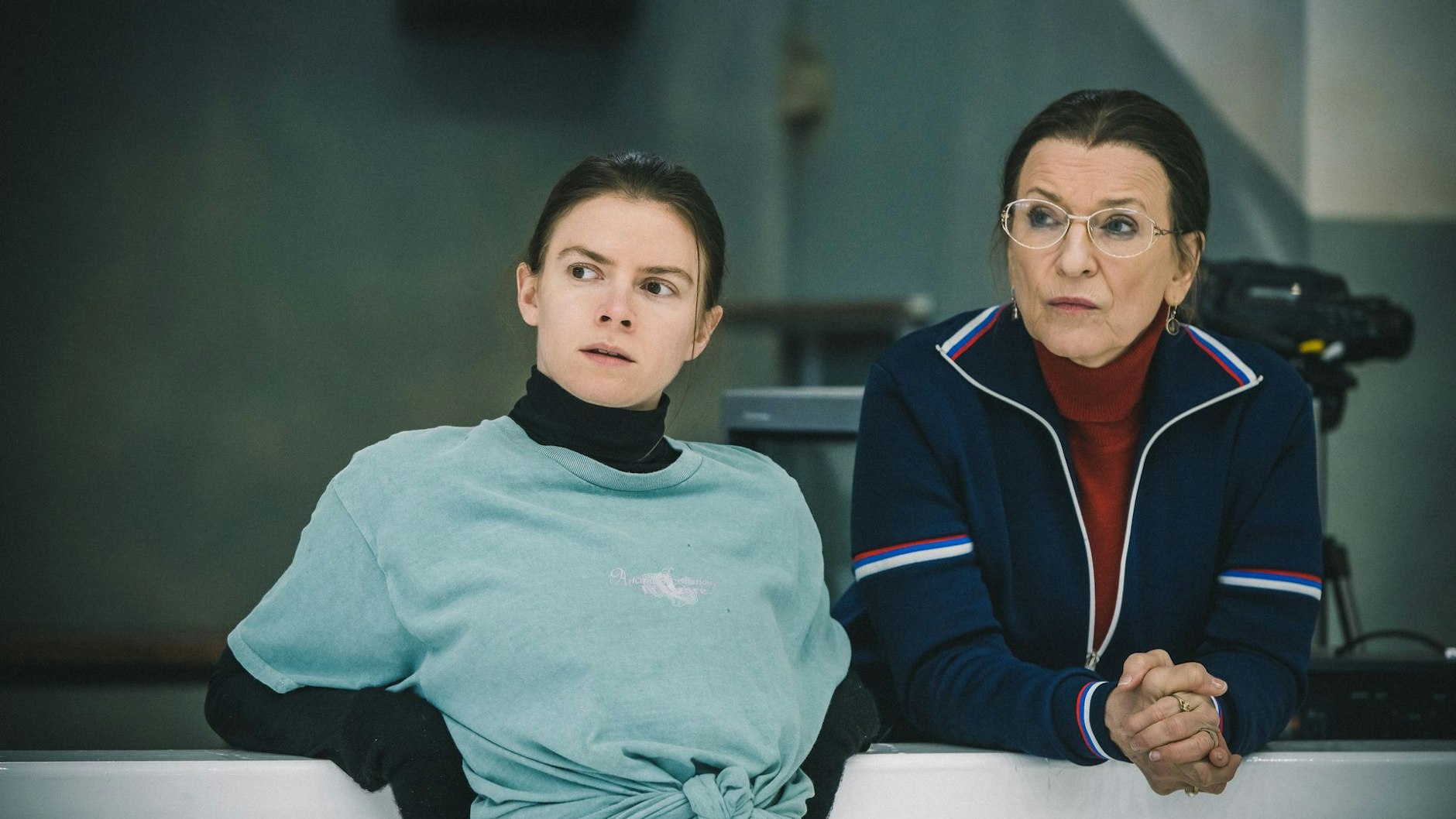 Im Kati-Witt-Film spielt Dagmar Manzel die legendäre DDR-Eiskunstlauftrainerin Jutta Müller.&nbsp;