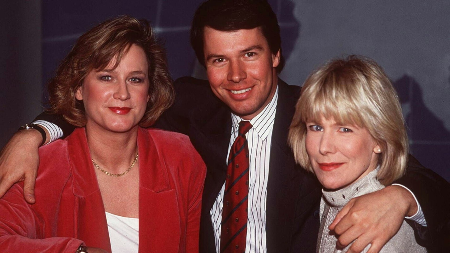 Die Anfänge von RTL Aktuell: Peter Kloeppel mit Brigitte Reimann (li.) und Ulrike von der Groeben.