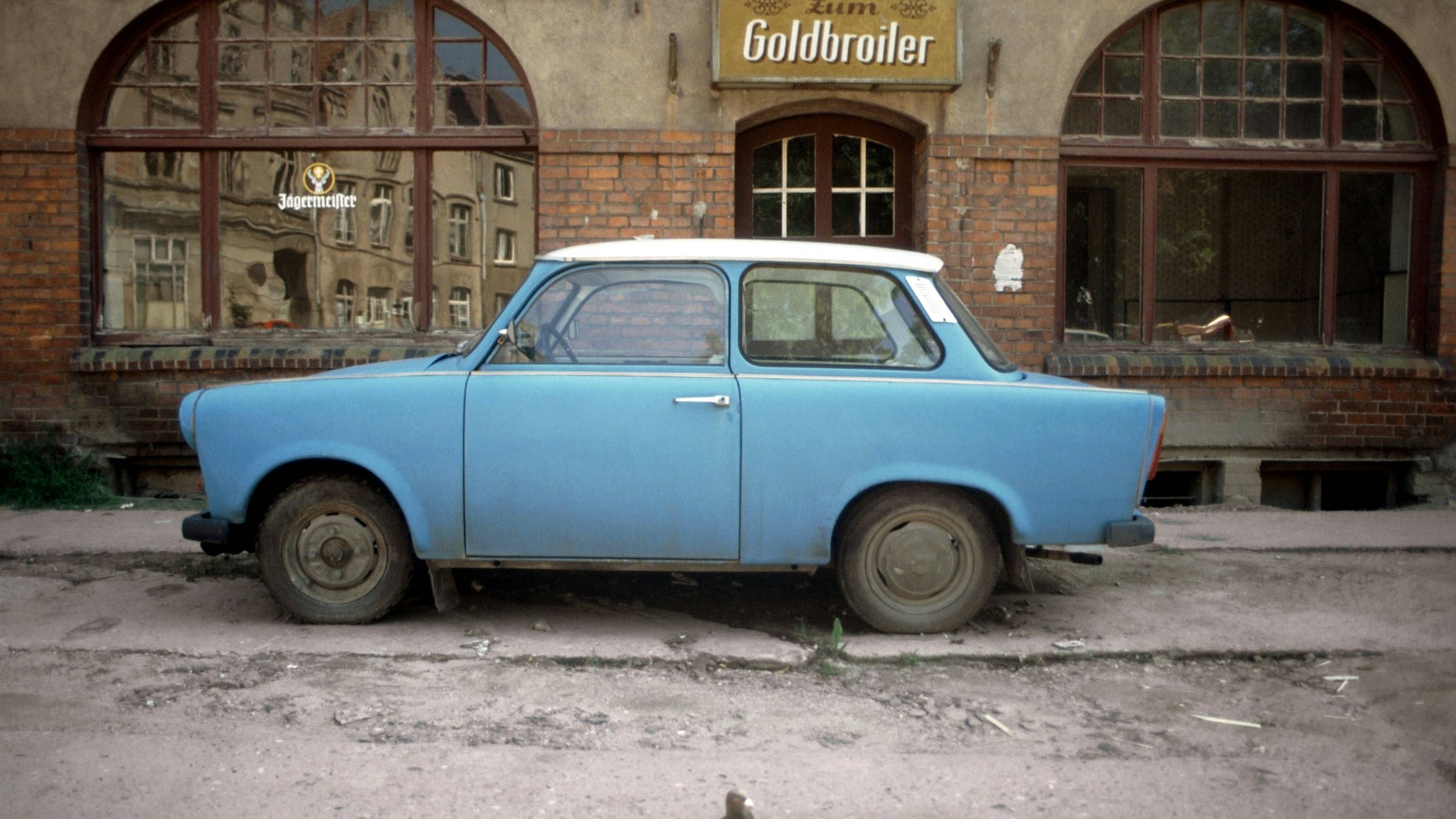Broiler war schon in der DDR beliebt - der Goldbroiler fand reißenden Absatz.