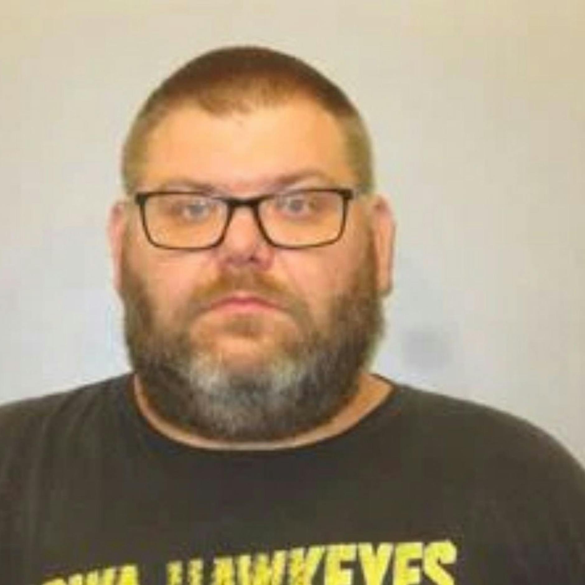 Mann schoss Vater ins Gesicht – weil er sich über Stinkfüße beschwerte