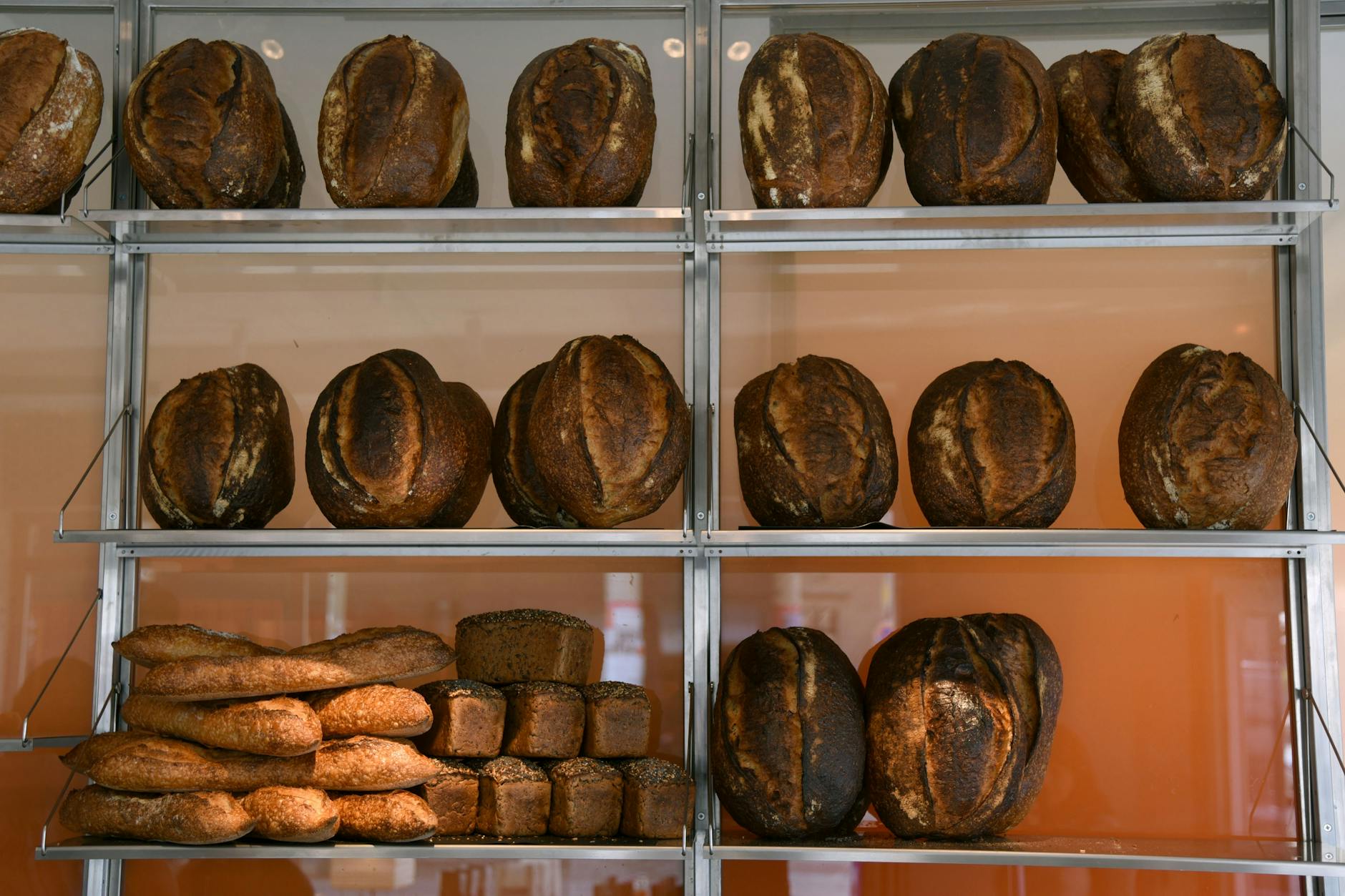 Acid Bäckerei in Berlin-Mitte: Ihr Sauerteigbrot macht süchtig.