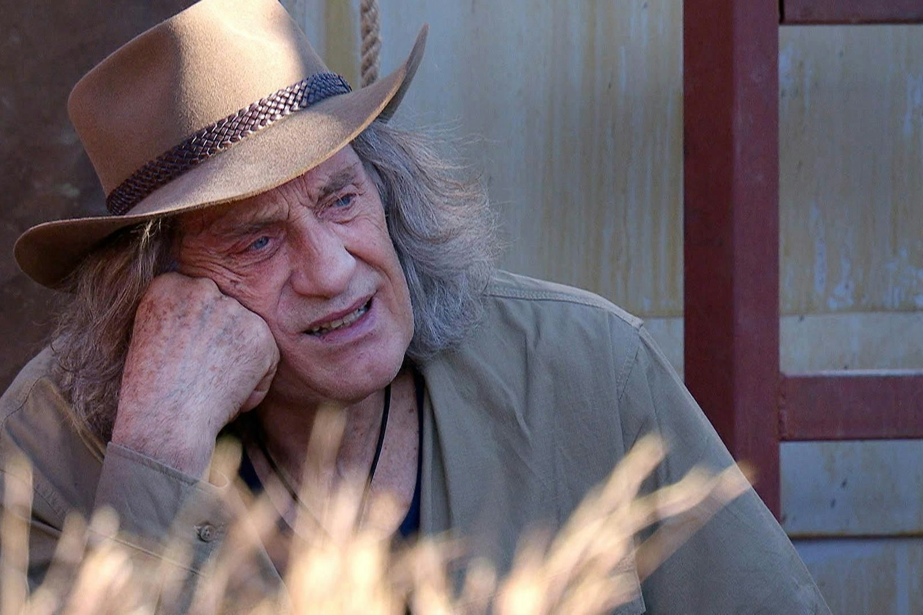 Winfried Glatzeder ist raus: Am achten Tag muss der DDR-Star das Dschungelcamp von RTL verlassen.