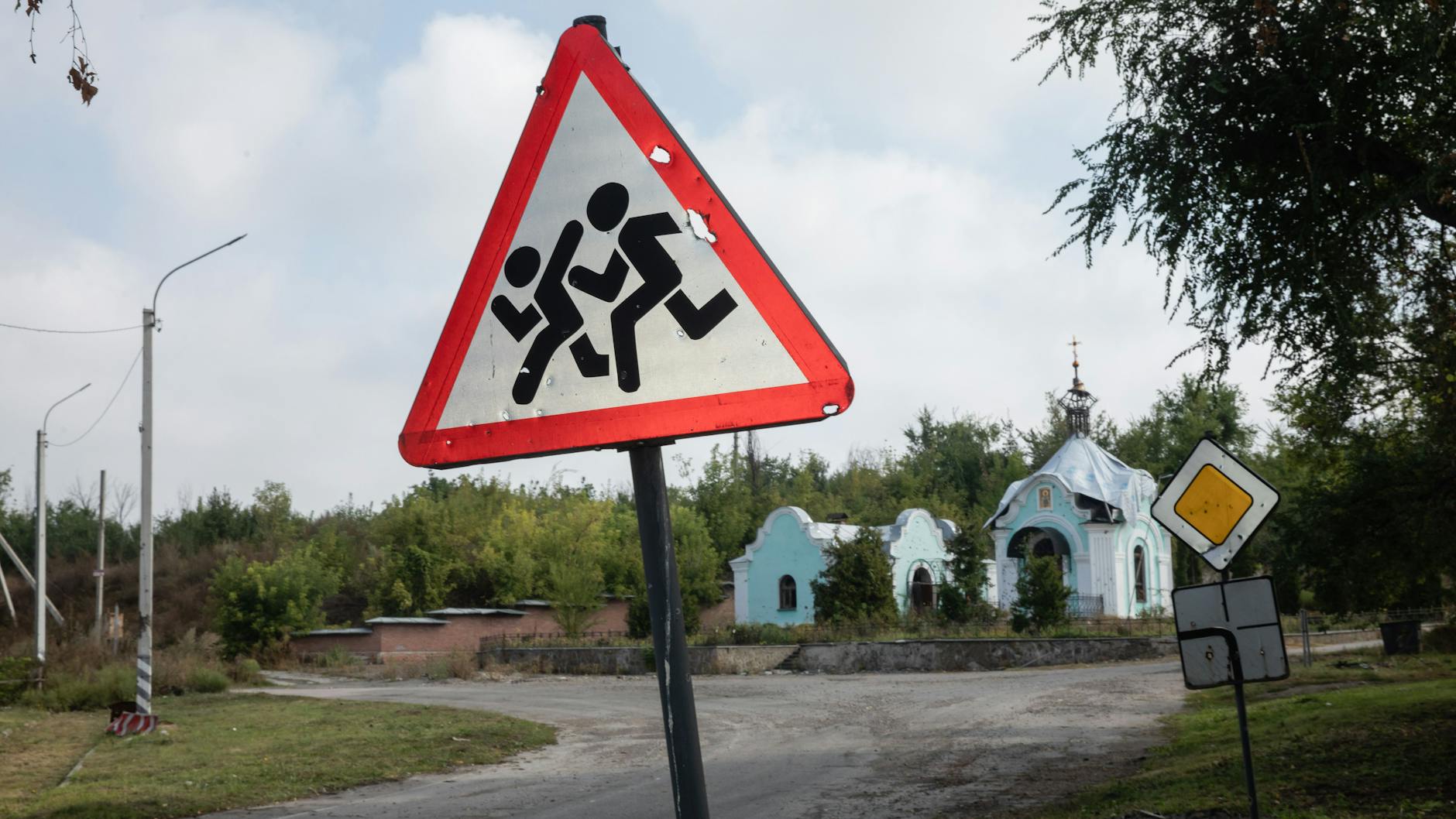 Viele Orte in der Ukraine wurden zerstört.