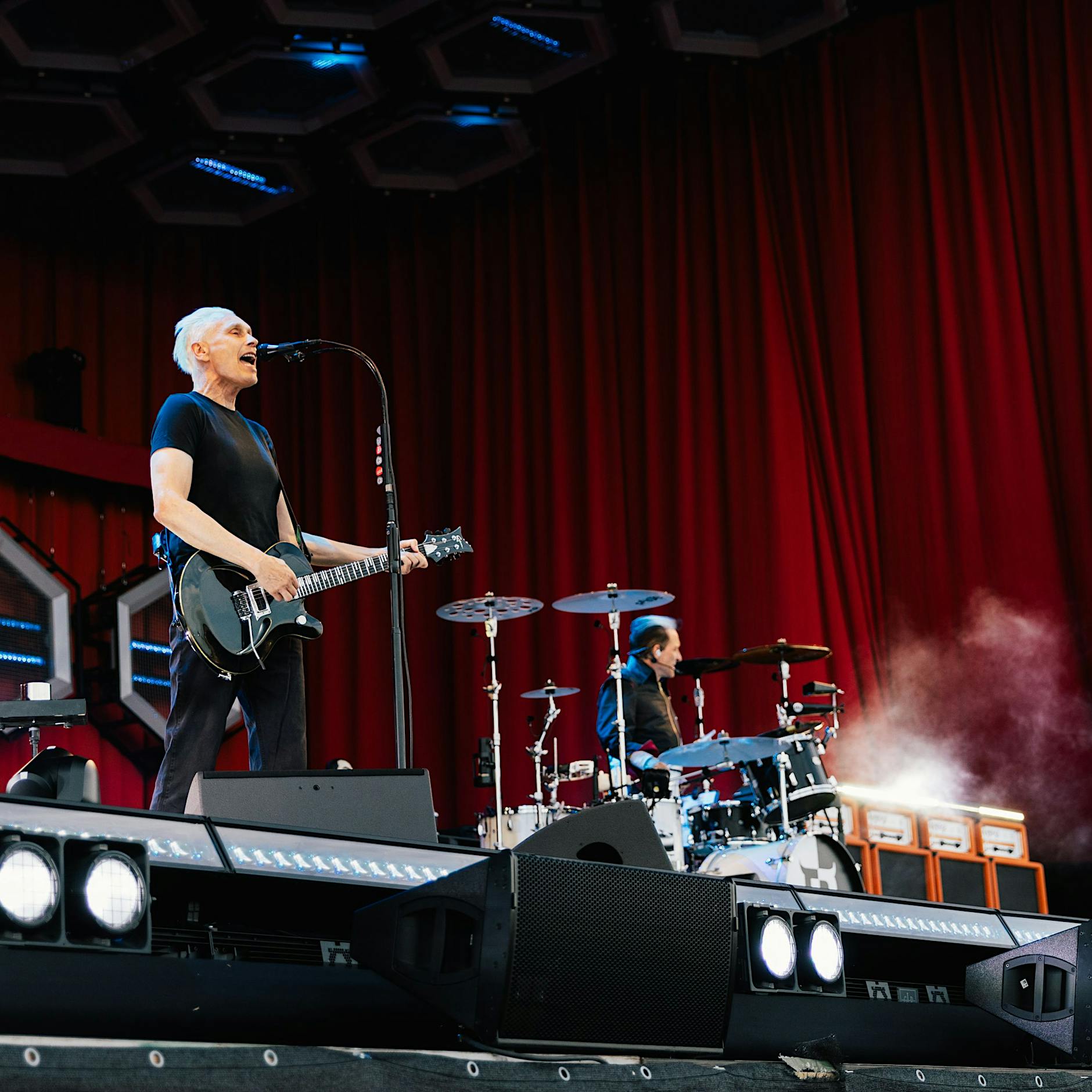 Die Ärzte gegen AfD bei Konzert auf Tempelhofer Feld: „Es gibt dunkle Mächte in diesem Land“