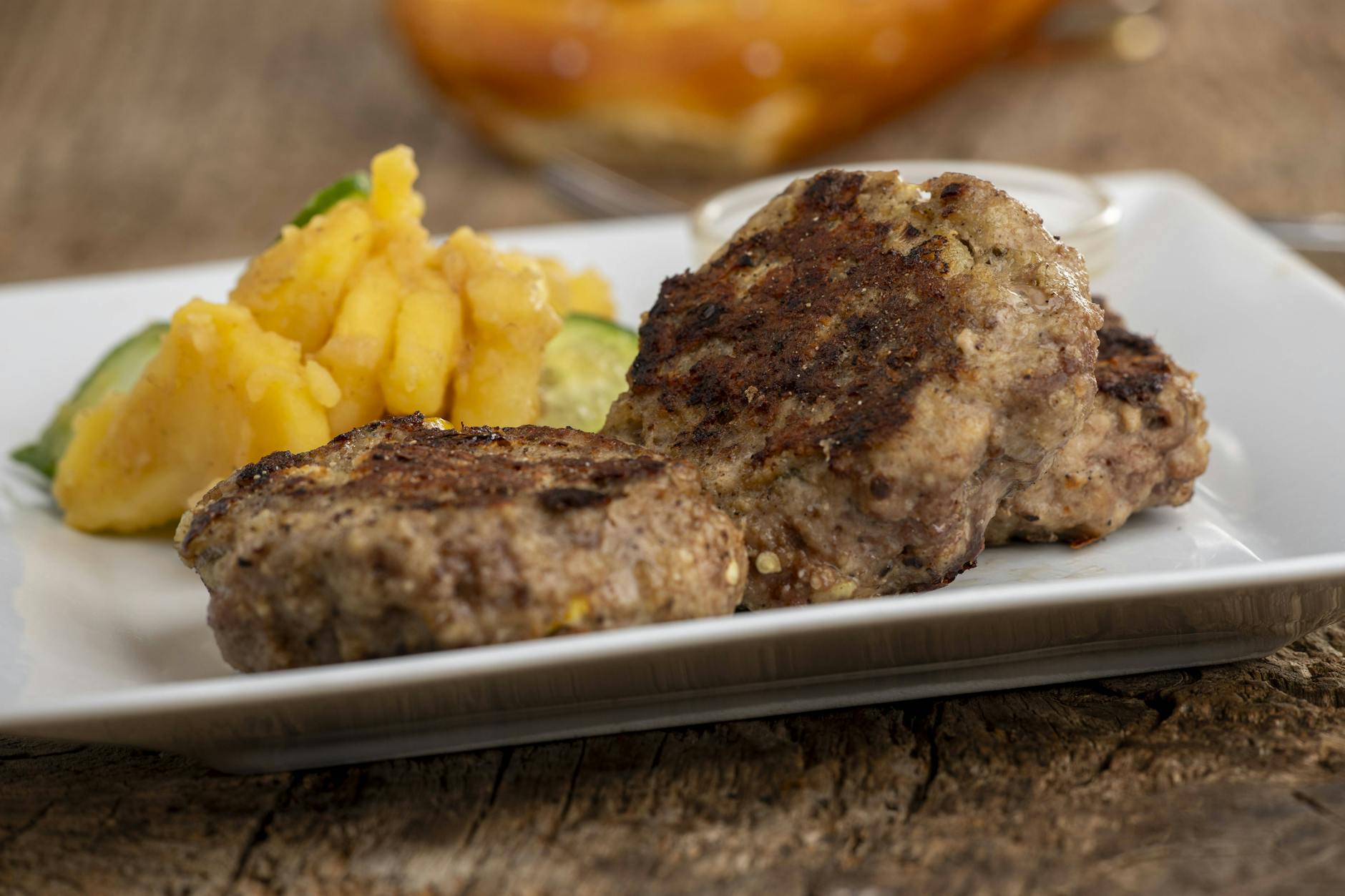 Das Rezept für Bouletten wird von Generation zu Generation weitergegeben.