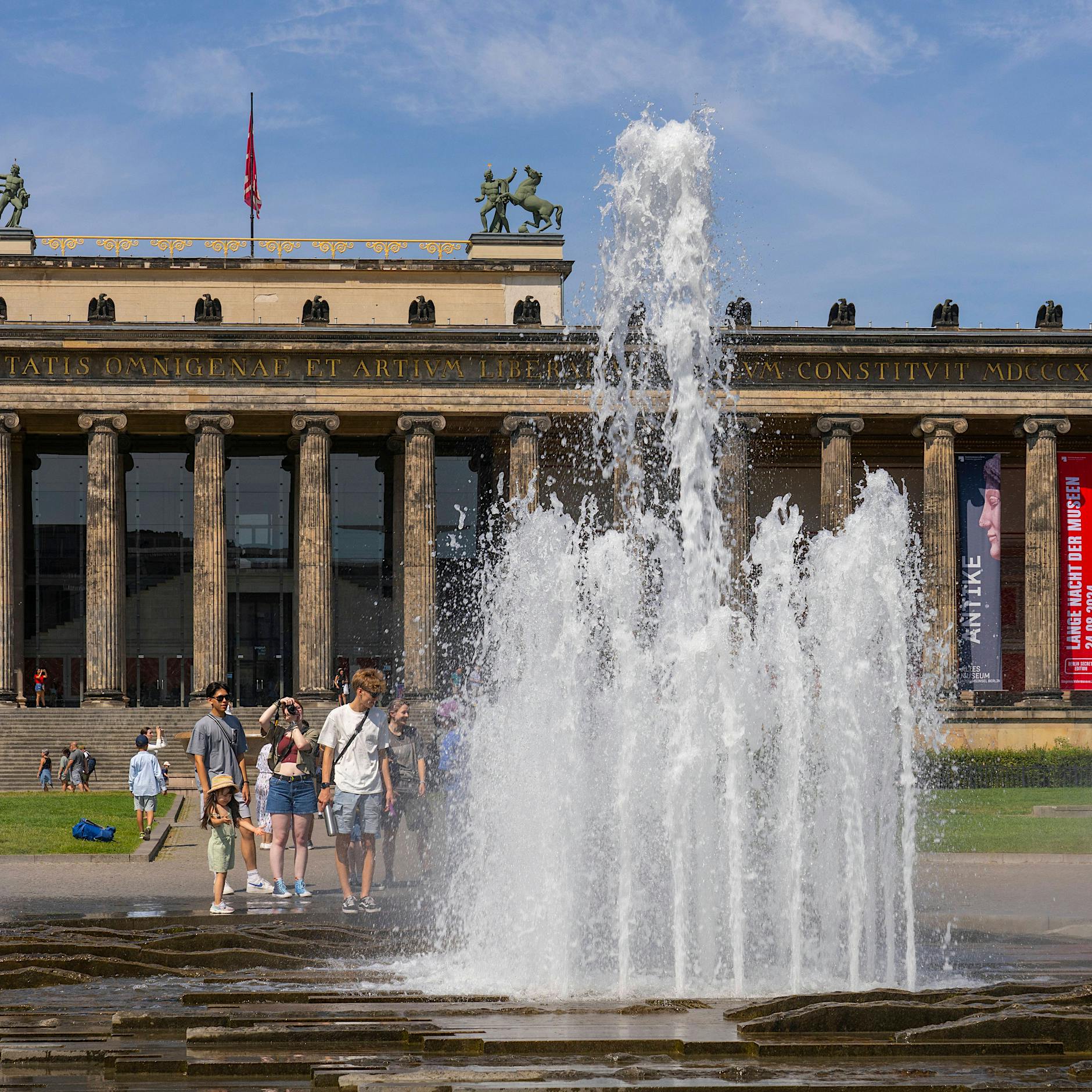 Wetter in Berlin: Warnung vor Hitze, Temperaturrekord und Gewitter möglich