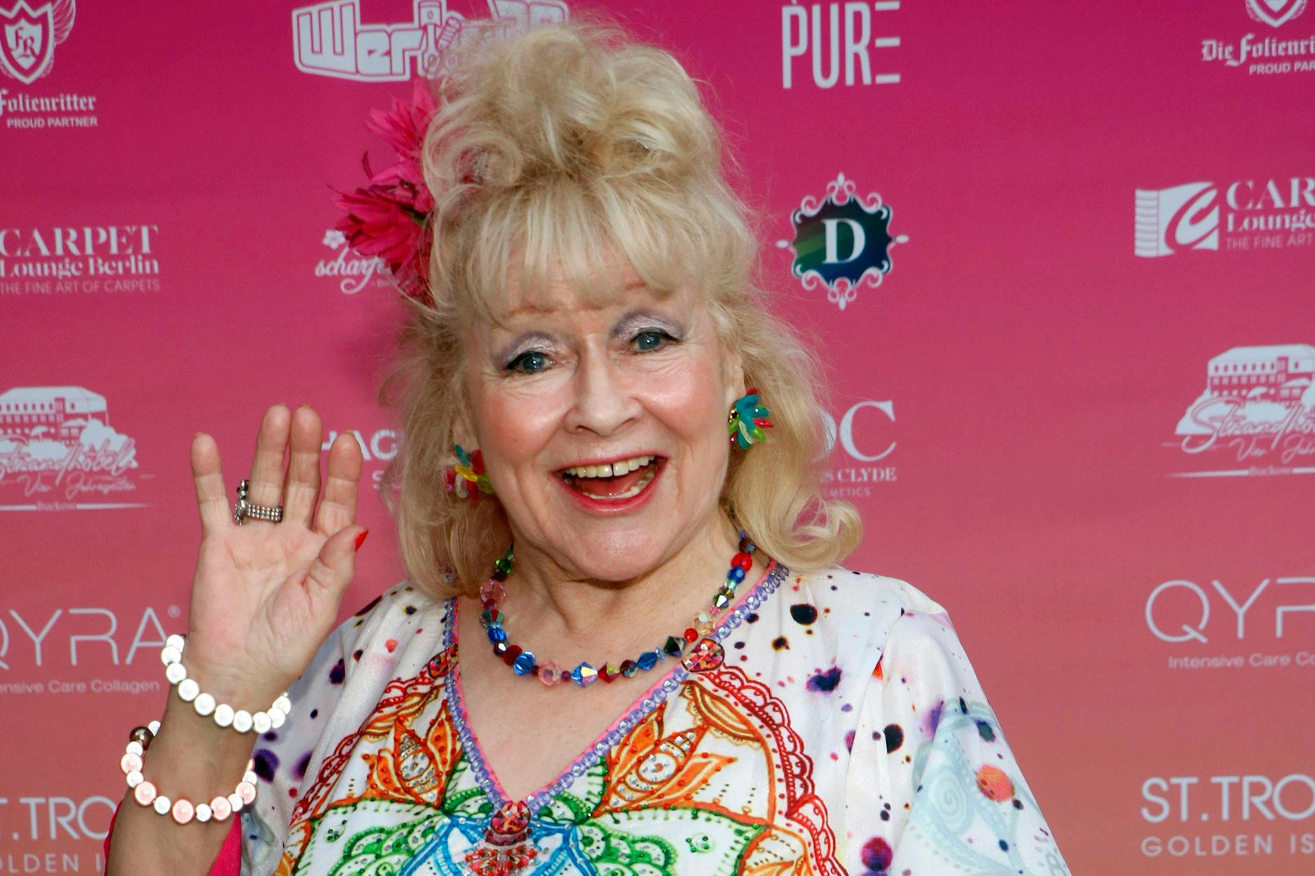 Eva Jacob bei der Sommerparty von Julian F. M. Stoeckel.