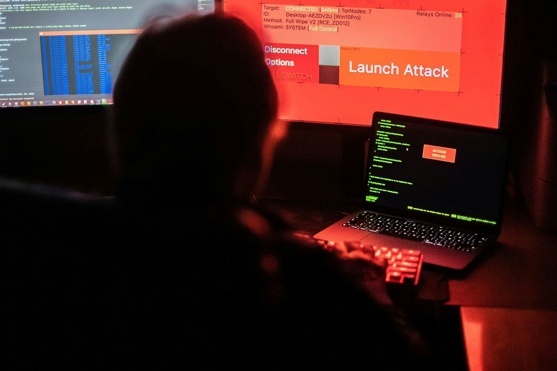 Deutsche Unternehmen werden attackiert und ausspioniert. Es entstehen Schäden in Milliardenhöhe. (Symbolbild)