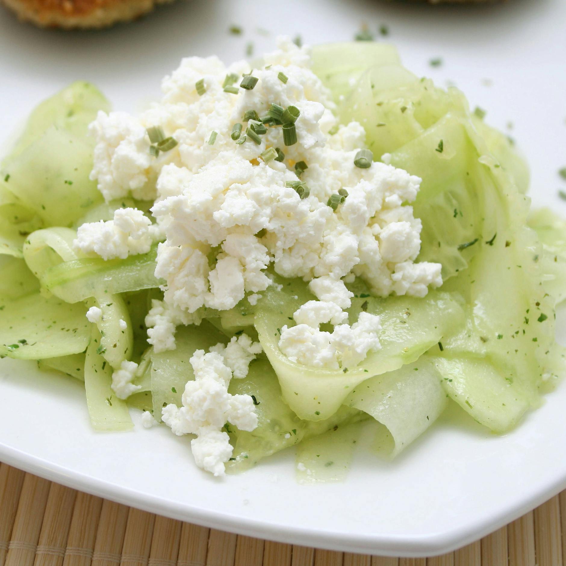 Rezept für Gurkensalat mit Schafskäse: Frischer Genuss für jede Gelegenheit