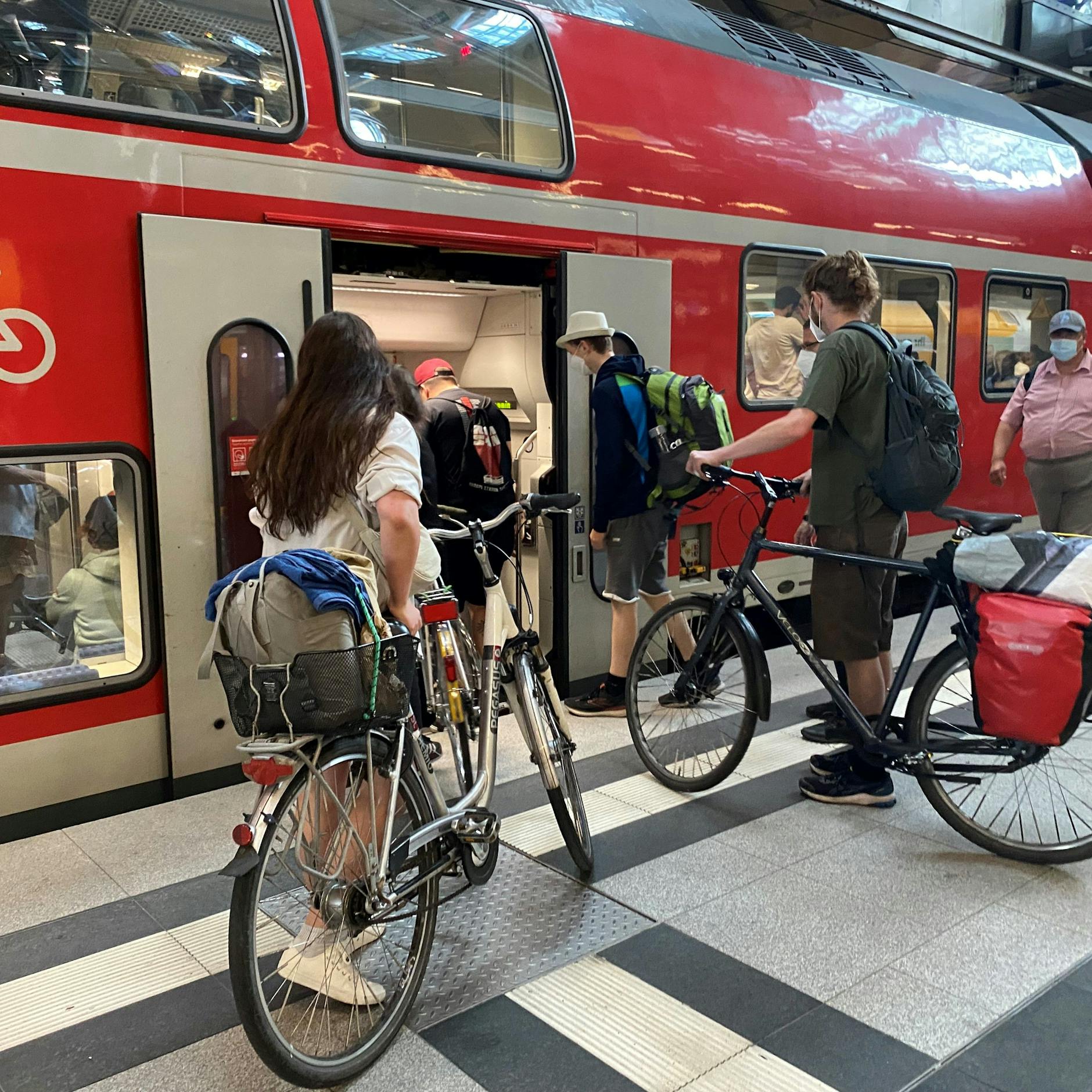 Image - Fahrrad-Chaos im Regio nach Berlin: „Eines muss klar sein - auch wenn es hart klingt“