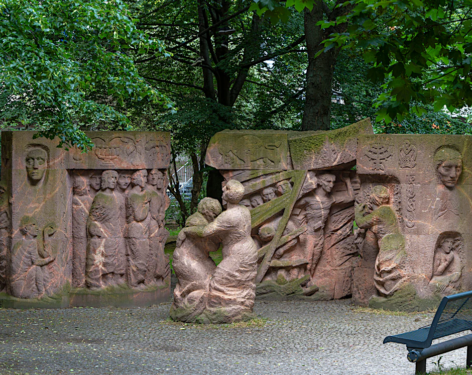 Das Denkmal an den Rosenstraßen-Protest in Berlin-Mitte