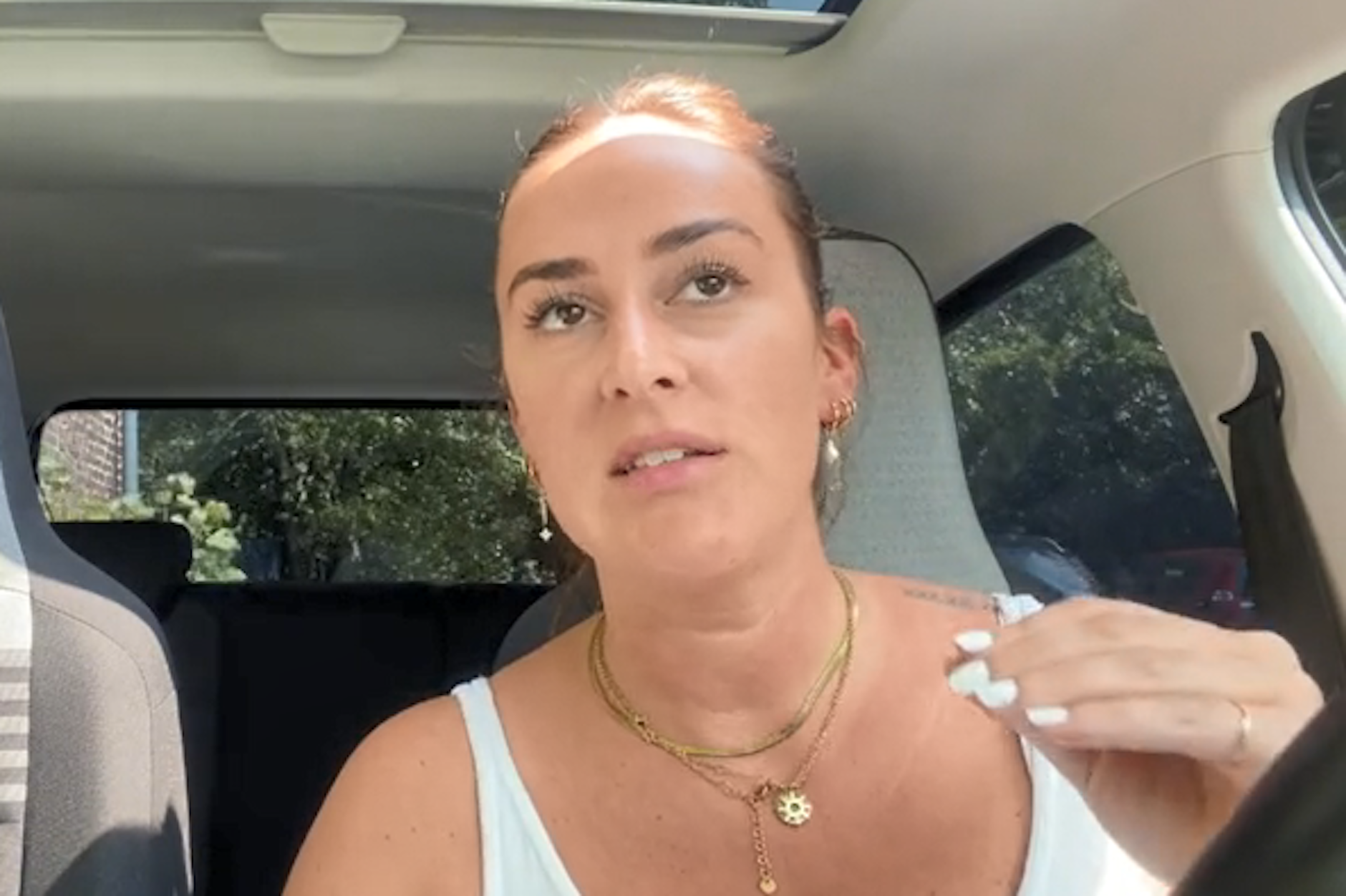 In einem Video auf Tiktok rechnet die junge Frau mit der Arbeitswelt ab - 30 Tage Urlaub im Jahr seien, gerechnet auf das Arbeitsleben, einfach zu wenig.