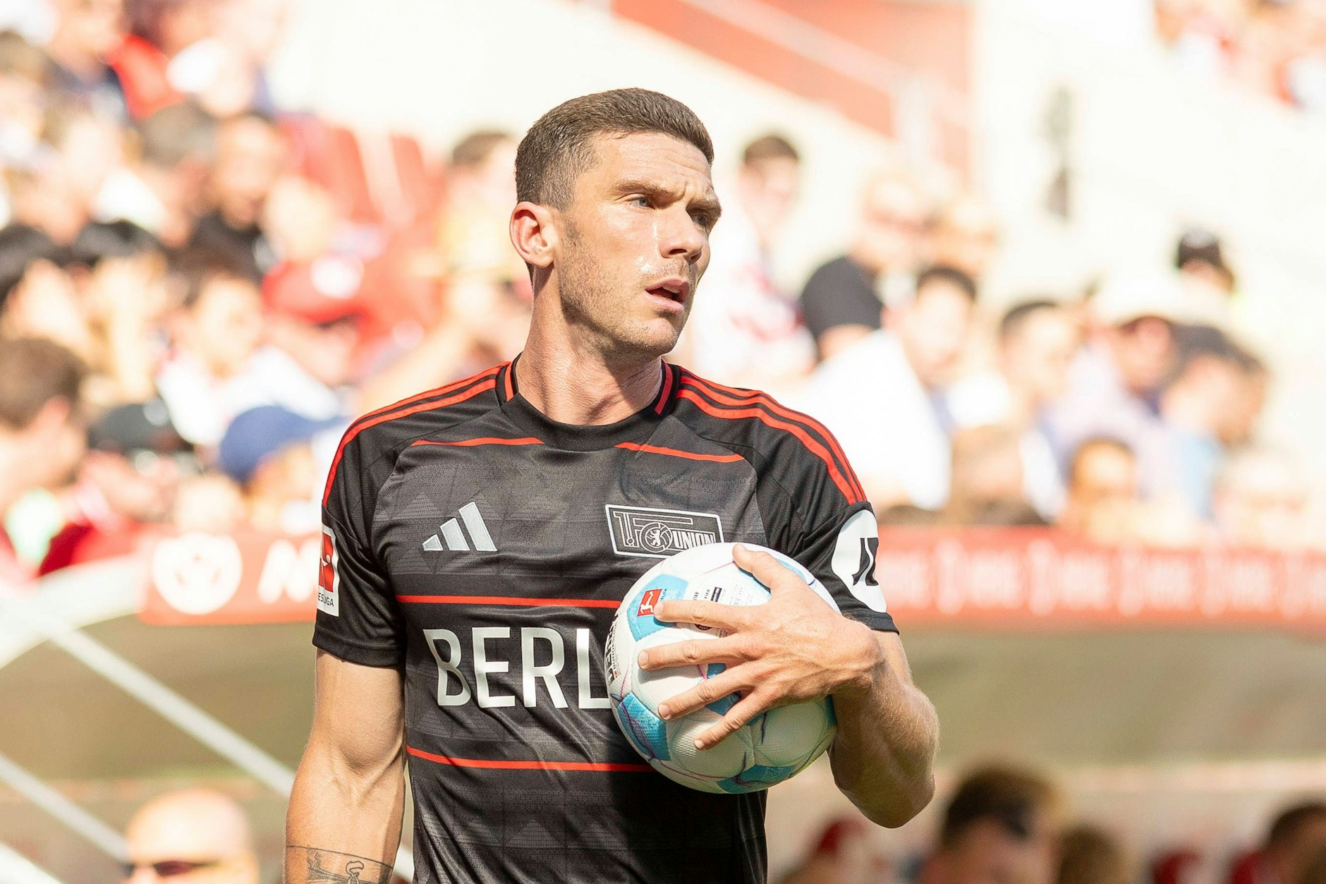 Robin Gosens bei seinem wohl letzten Auftritt für die Eisernen, beim Ligaauftakt in Mainz.