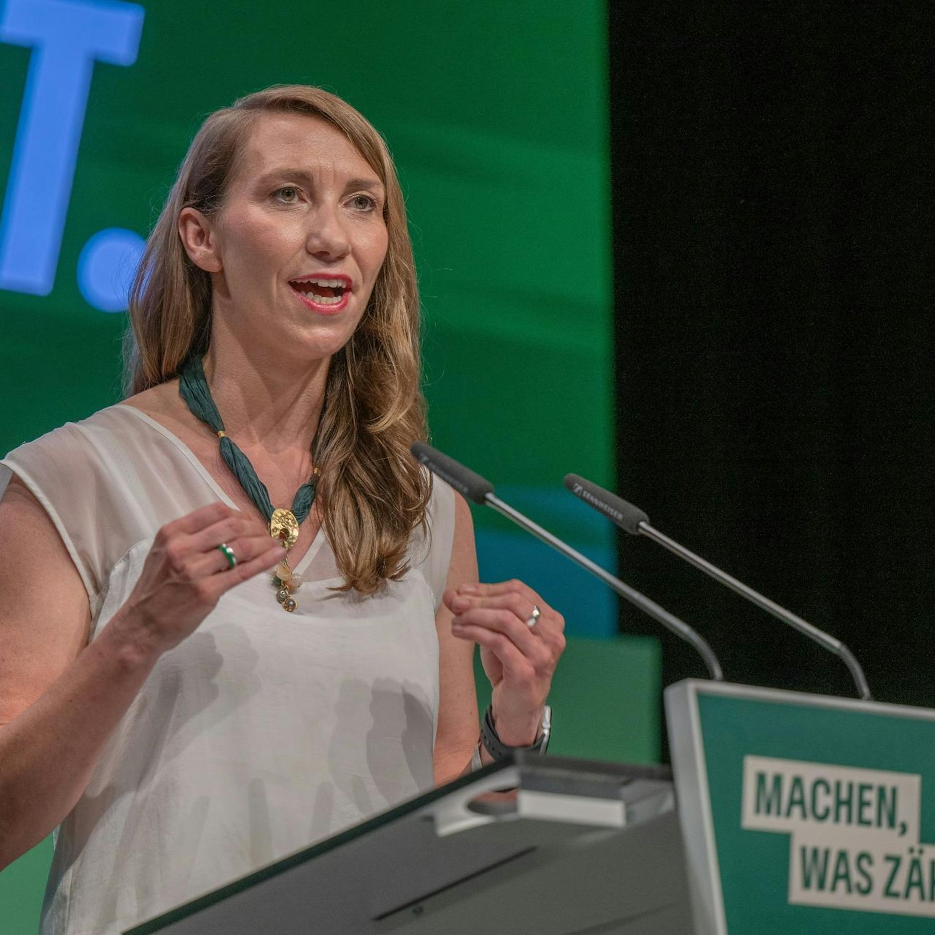 Image - Wahl-Bilanz aus Berlin: ZDF-Moderatorin will wissen, warum die Grünen im Osten Hassobjekt sind