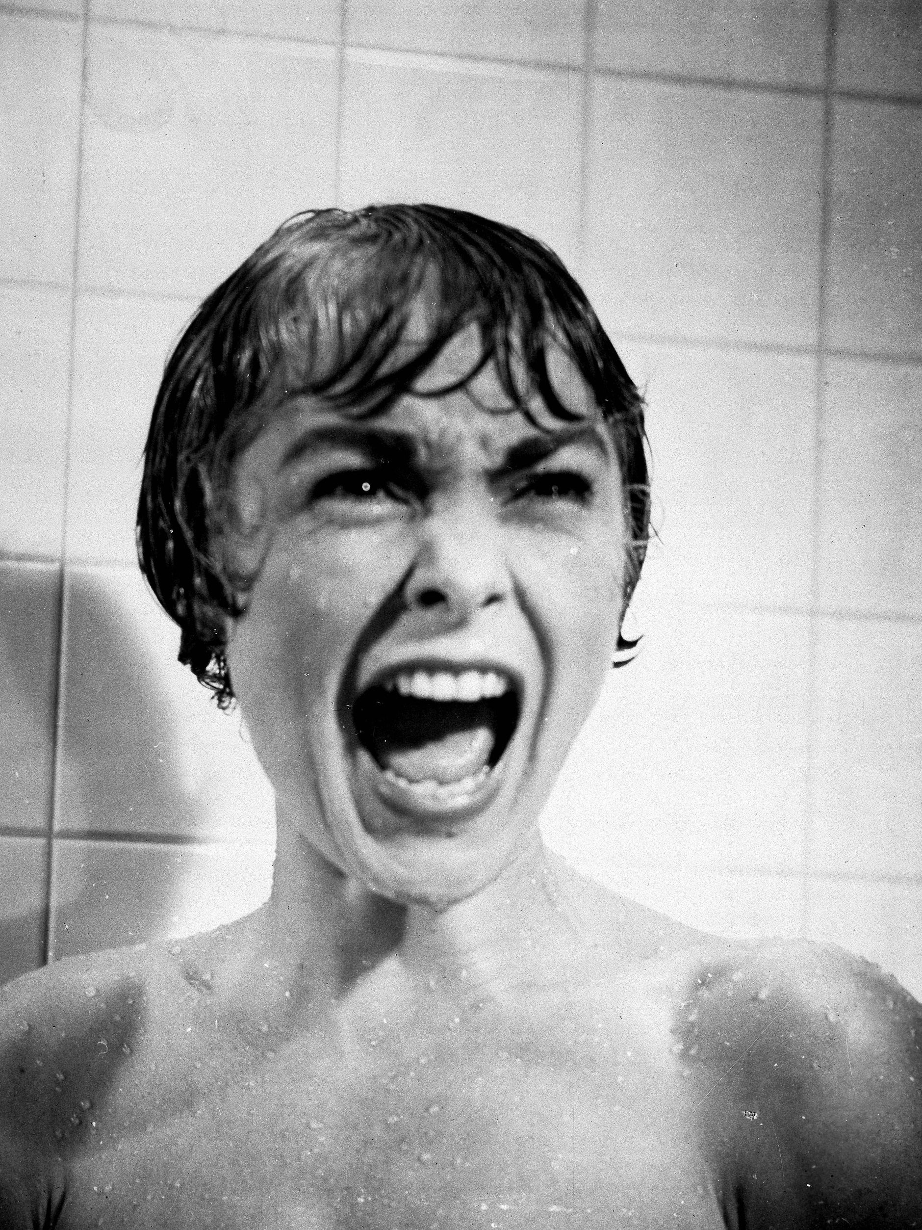 Janet Leigh, die Mutter von Jamie Lee Curtis, in ihrer berühmten Szene im Schocker „Psycho“.
