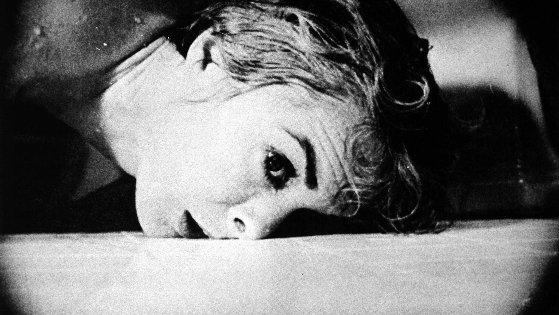 Die toten Augen von Janet Leigh, der Mutter von Jamie Lee Curtis, jagten den Zuschauern bei Psycho Schauer über den Rücken.