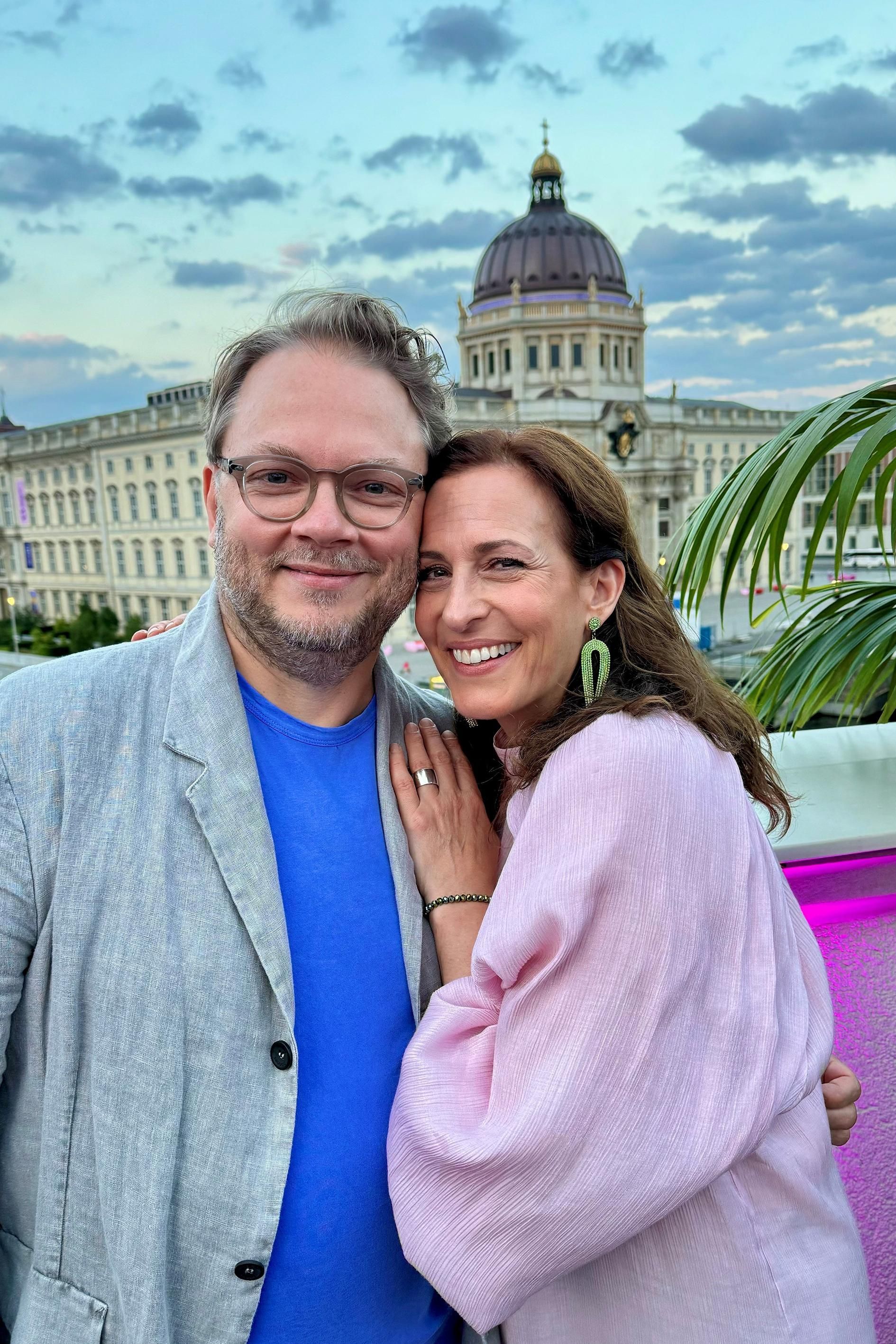 GZSZ-Star Ulrike Frank: DIESE alten Paar-Fotos hat man noch nie gesehen