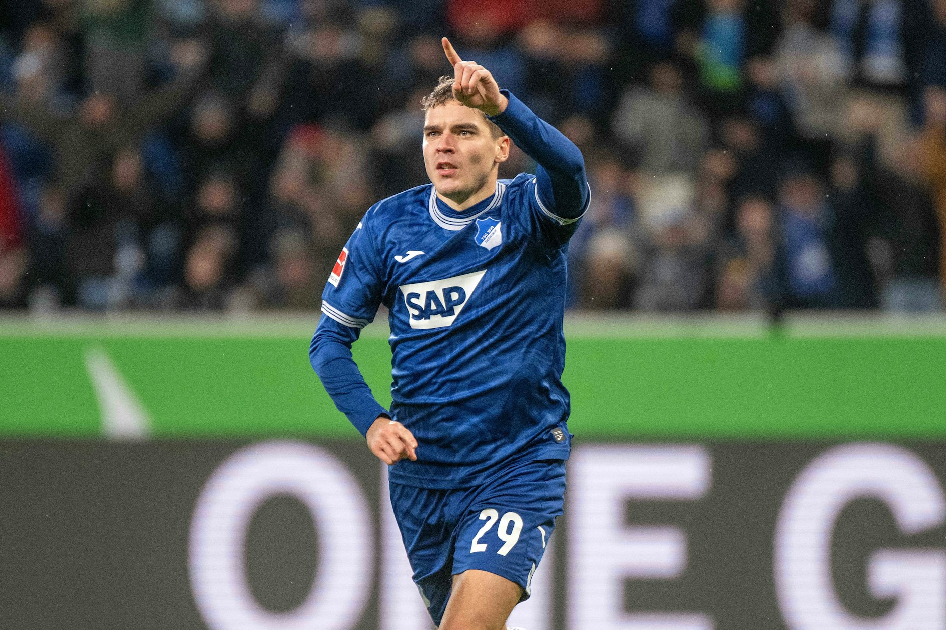 Robert Skov (28) jubelt ab sofort für den 1. FC Union. Der Däne, zuletzt bei der TSG Hoffenheim aktiv, kostet die Eisernen keinen Cent Ablöse. 