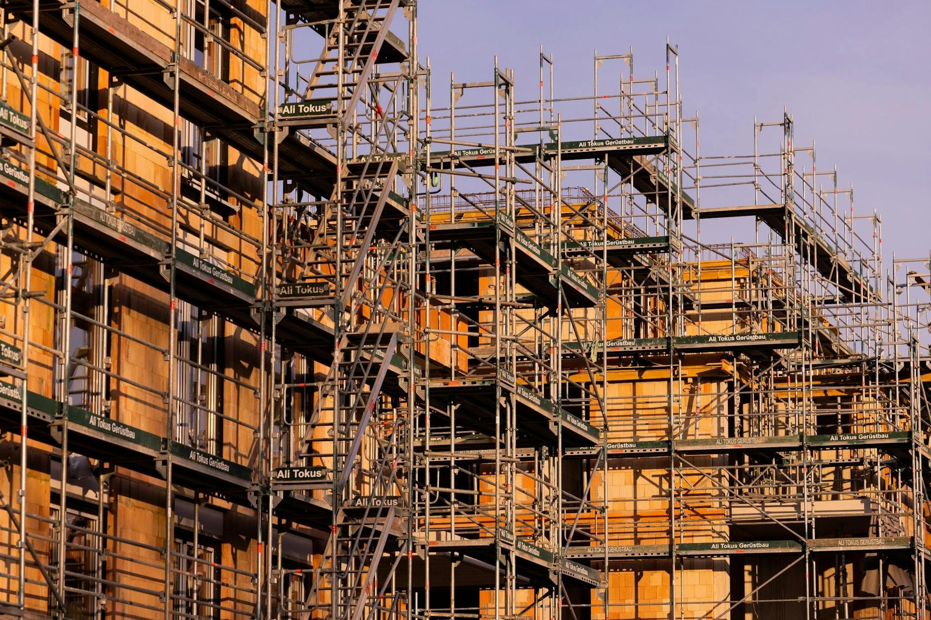 Trotz der ambitionierten Pläne liegt Berlin derzeit hinter seinen Neubauzielen zurück. 