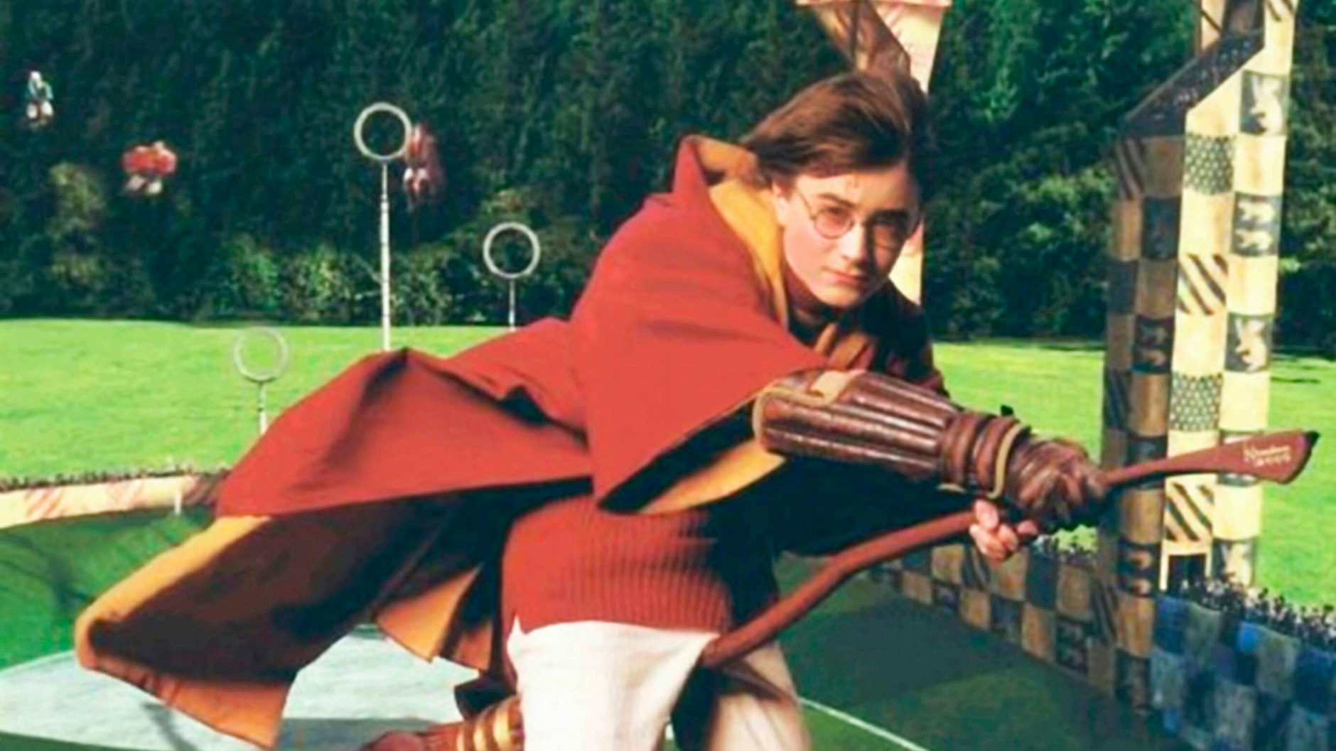 An der Zauberschule Hogwarts, an der auch Harry Potter unterrichtet wurde, gehört Quidditch zum Lehrplan.