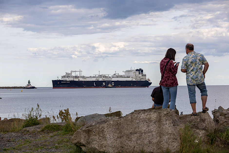 Das LNG-Terminal in Mukran auf der Insel Rügen sorgt immer wieder für große Kritik bei den Anwohnern.