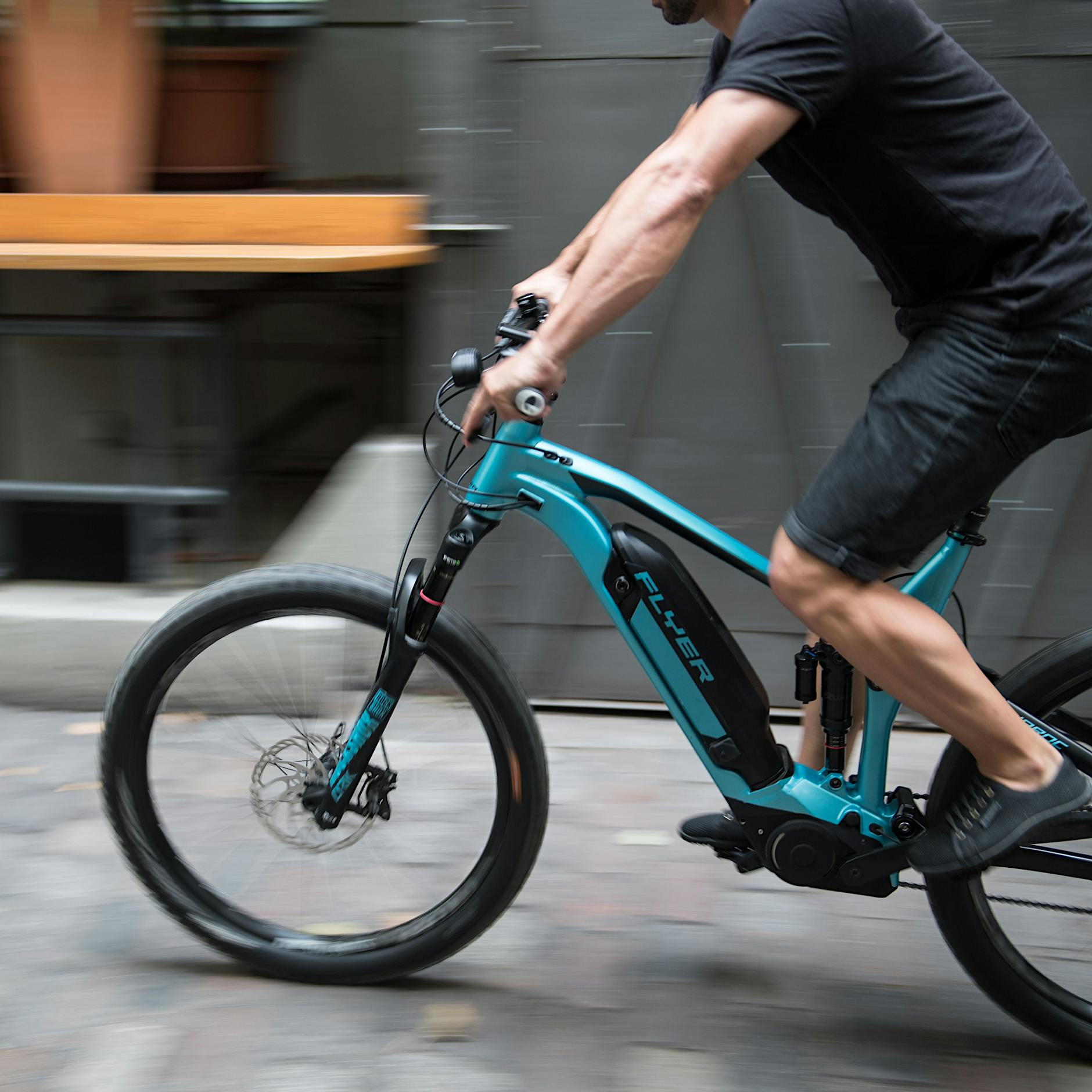 Lichtenberg: Bauarbeiten für umstrittenen Radweg in der Siegfriedstraße starten