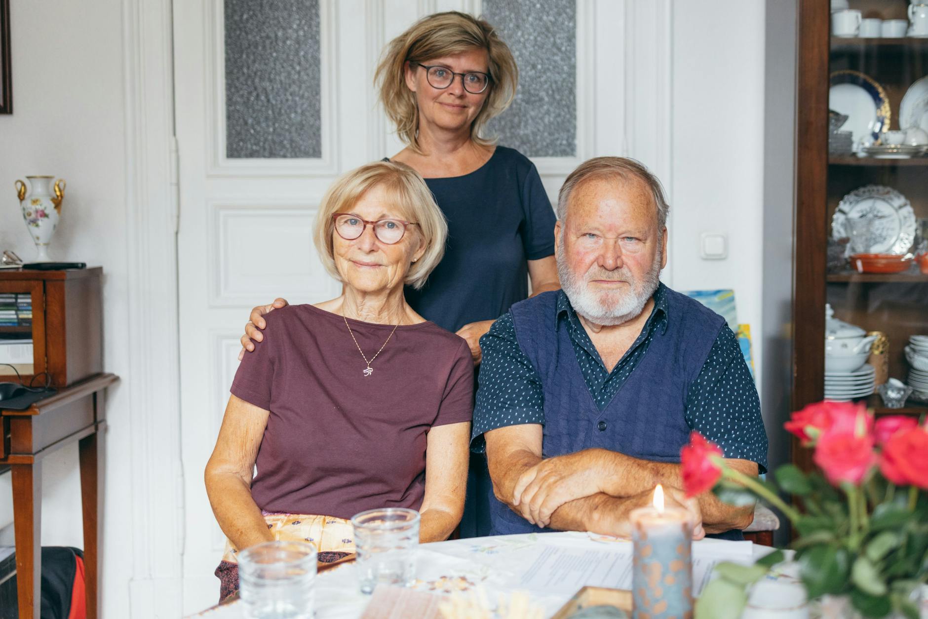 Ralf Klausnitzers Familie in Berlin-Karlshorst: Mutter Marlies, Schwester Ulrike und Vater Hans Peter Klausnitzer (v.l.)