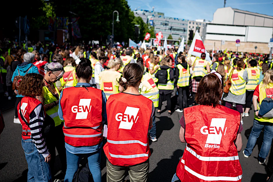Berliner Kitas bald wieder zu? Mitarbeiter stimmen für unbefristeten Streik