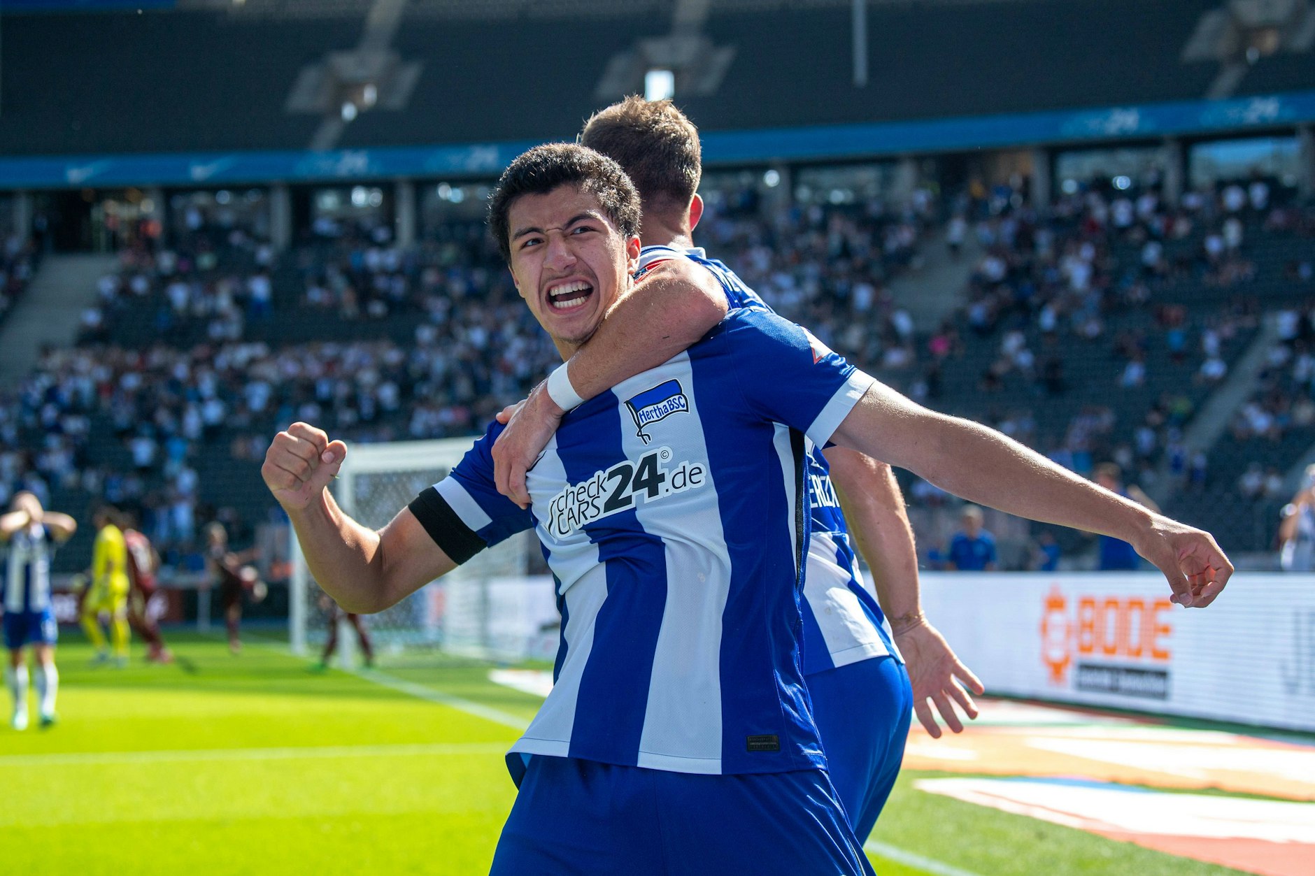 Herthas Superjuwel Ibo Maza hat Grund zum Jubeln. Stammspieler und schon zwei Tore in der Saison geschossen.
