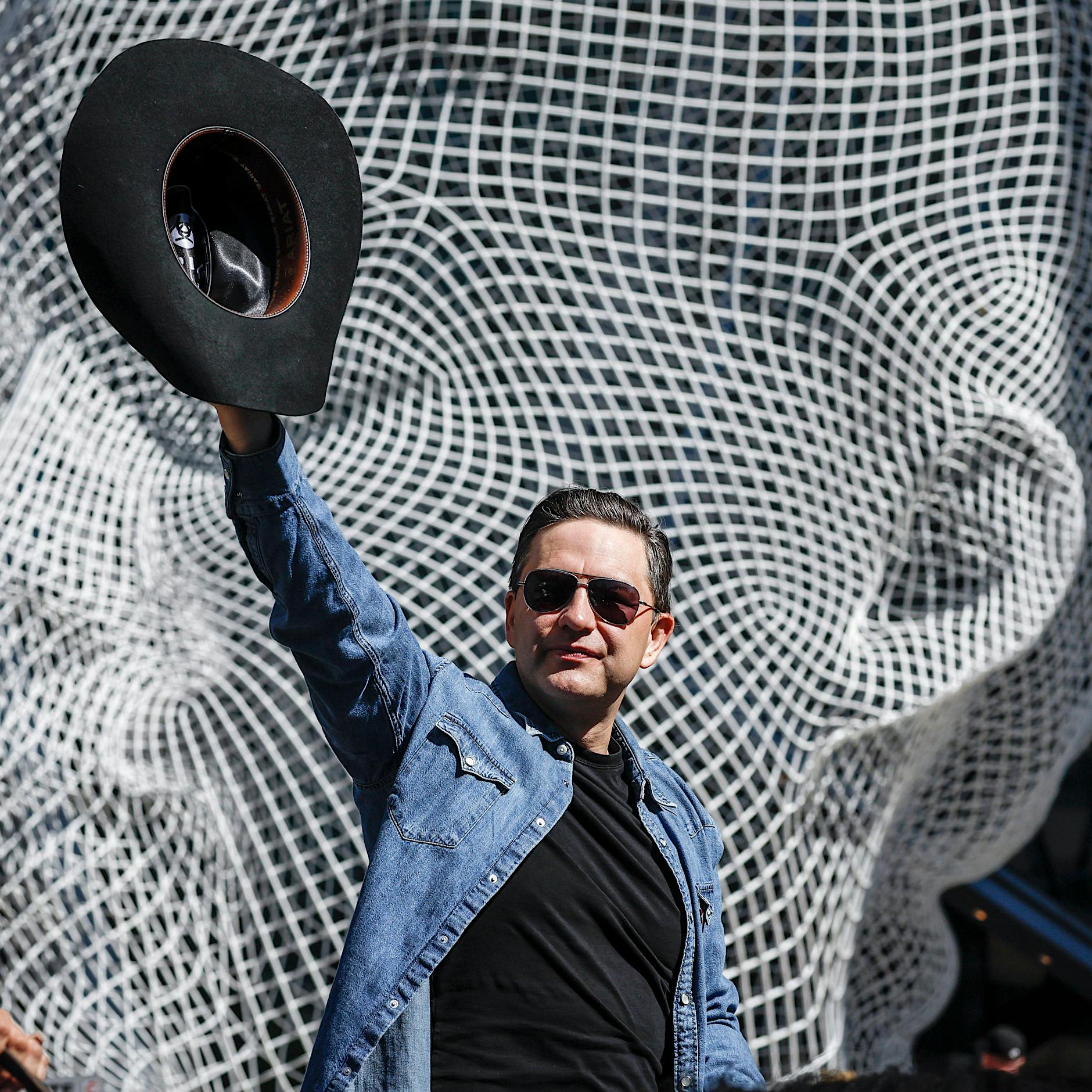 Trudeau am seidenen Faden: Wird Kanadas „Trump des Nordens“ die Macht übernehmen?