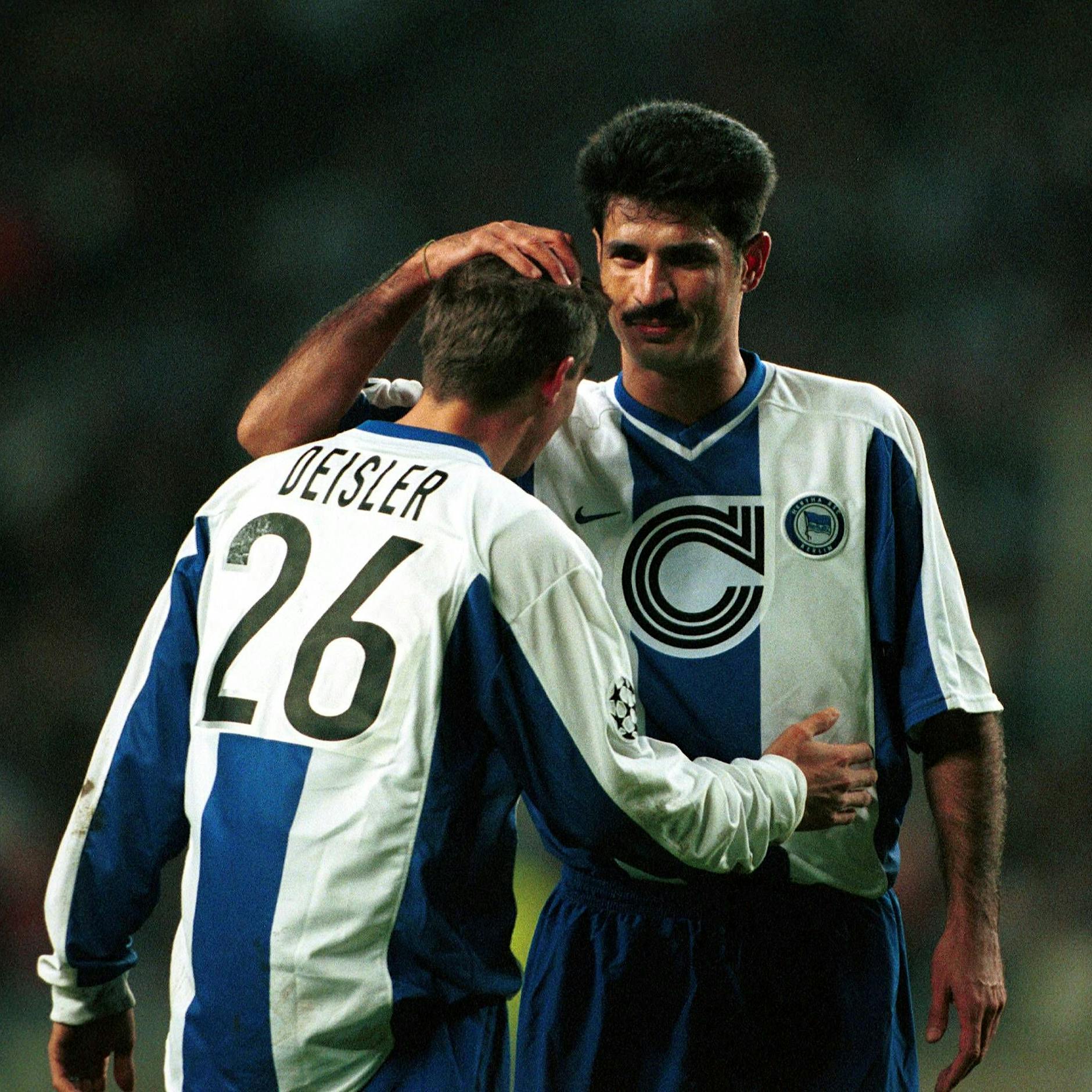 Bitter: Nike-Millionen für Hertha BSC wandern an den DFB!