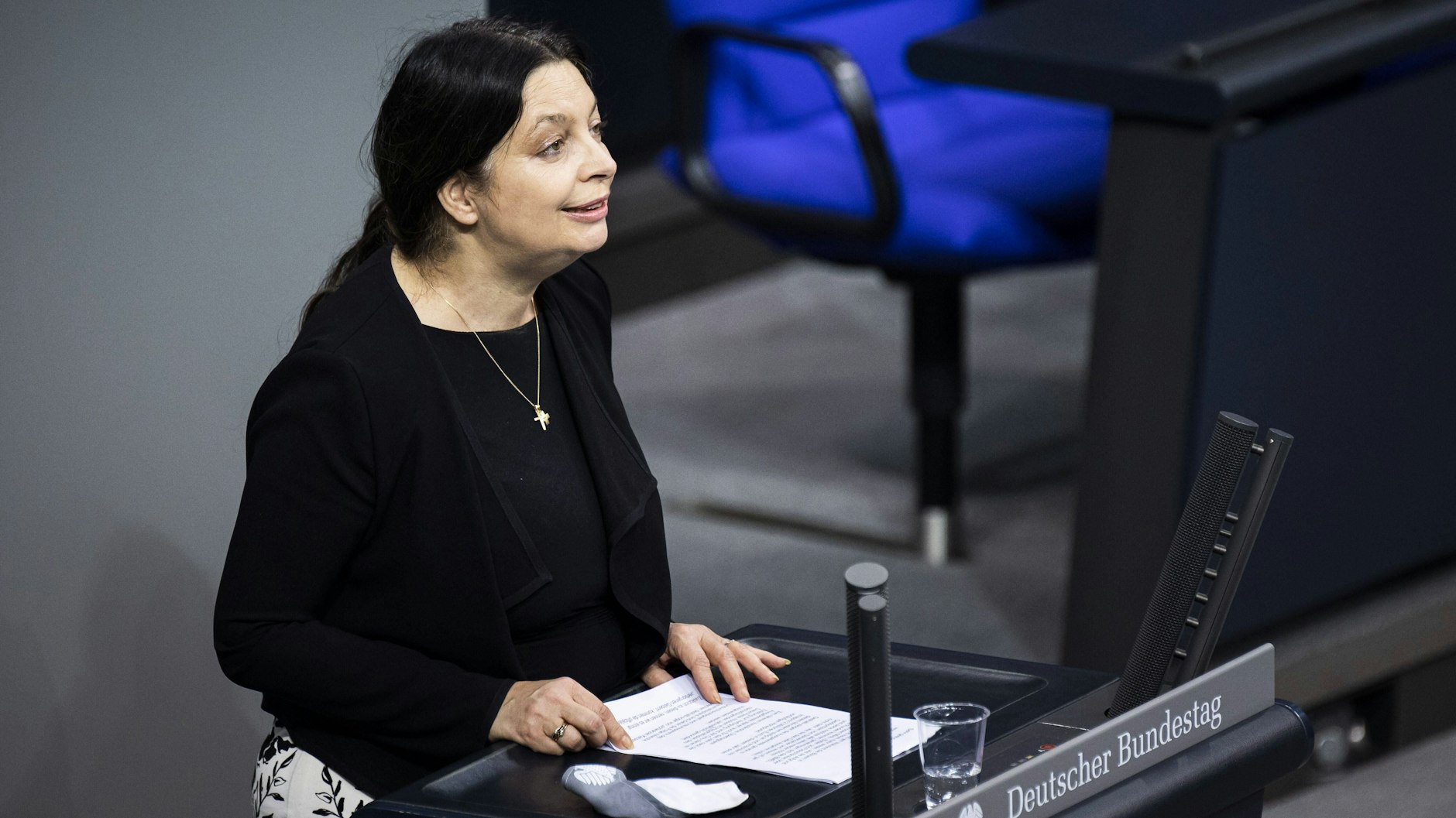 Die Reichsbürgerin und Ex-Richterin Birgit Malsack-Winkemann im Deutschen Bundestag