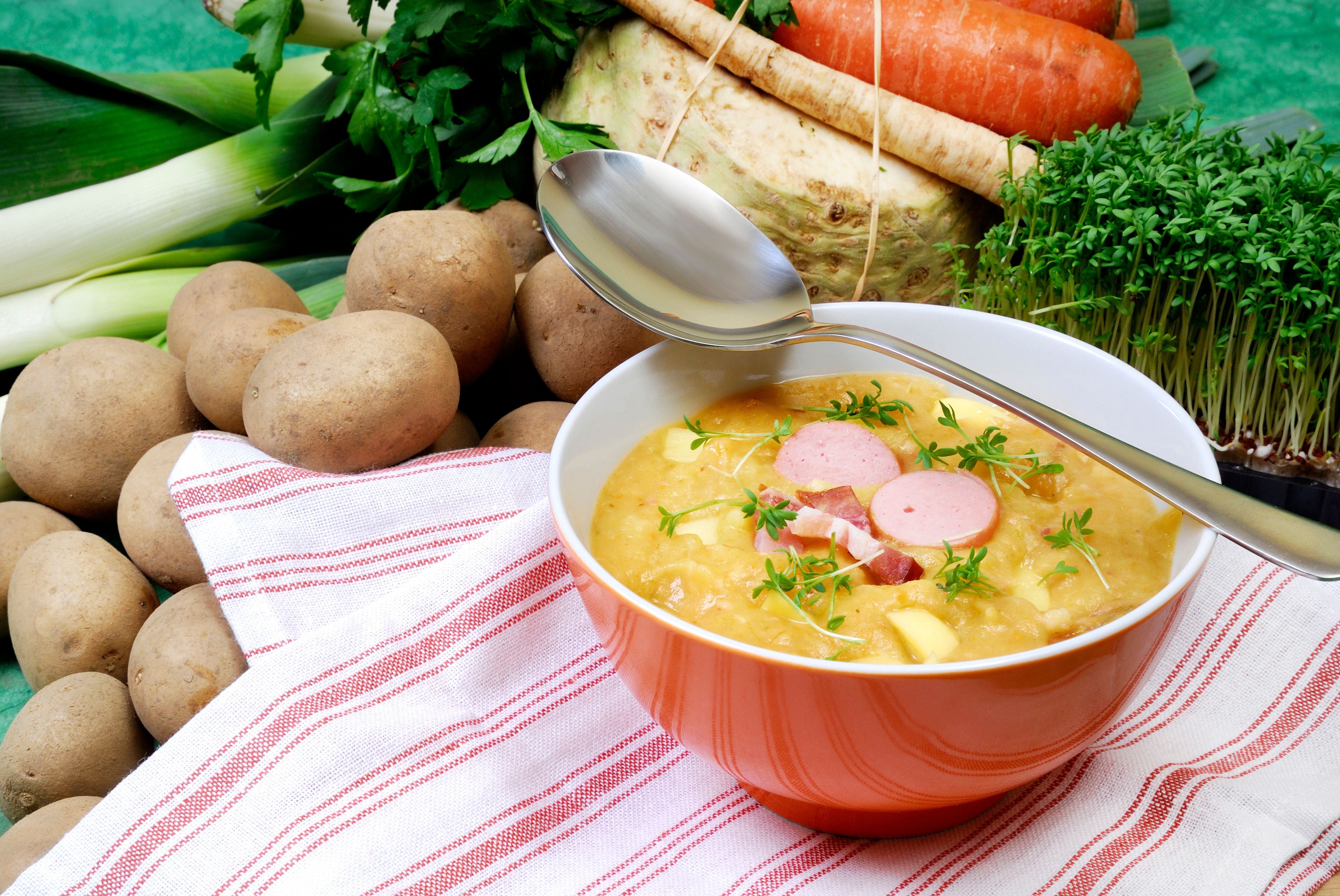 Omas Sächsische Kartoffelsuppe: Das Rezept für den Seelen-Wärmer!