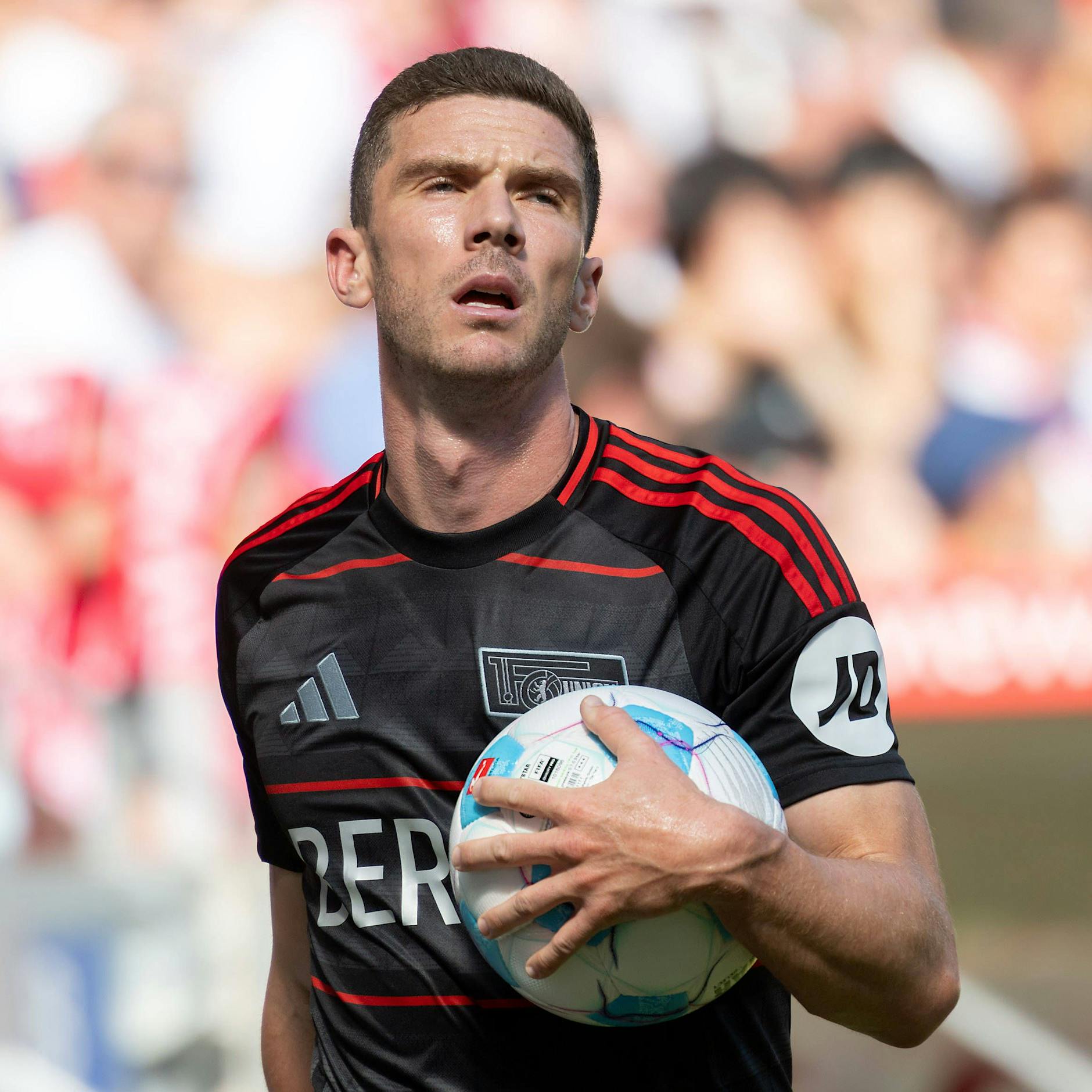 1. FC Union: Robin Gosens plagt nach Blitz-Wechsel schlechtes Gewissen