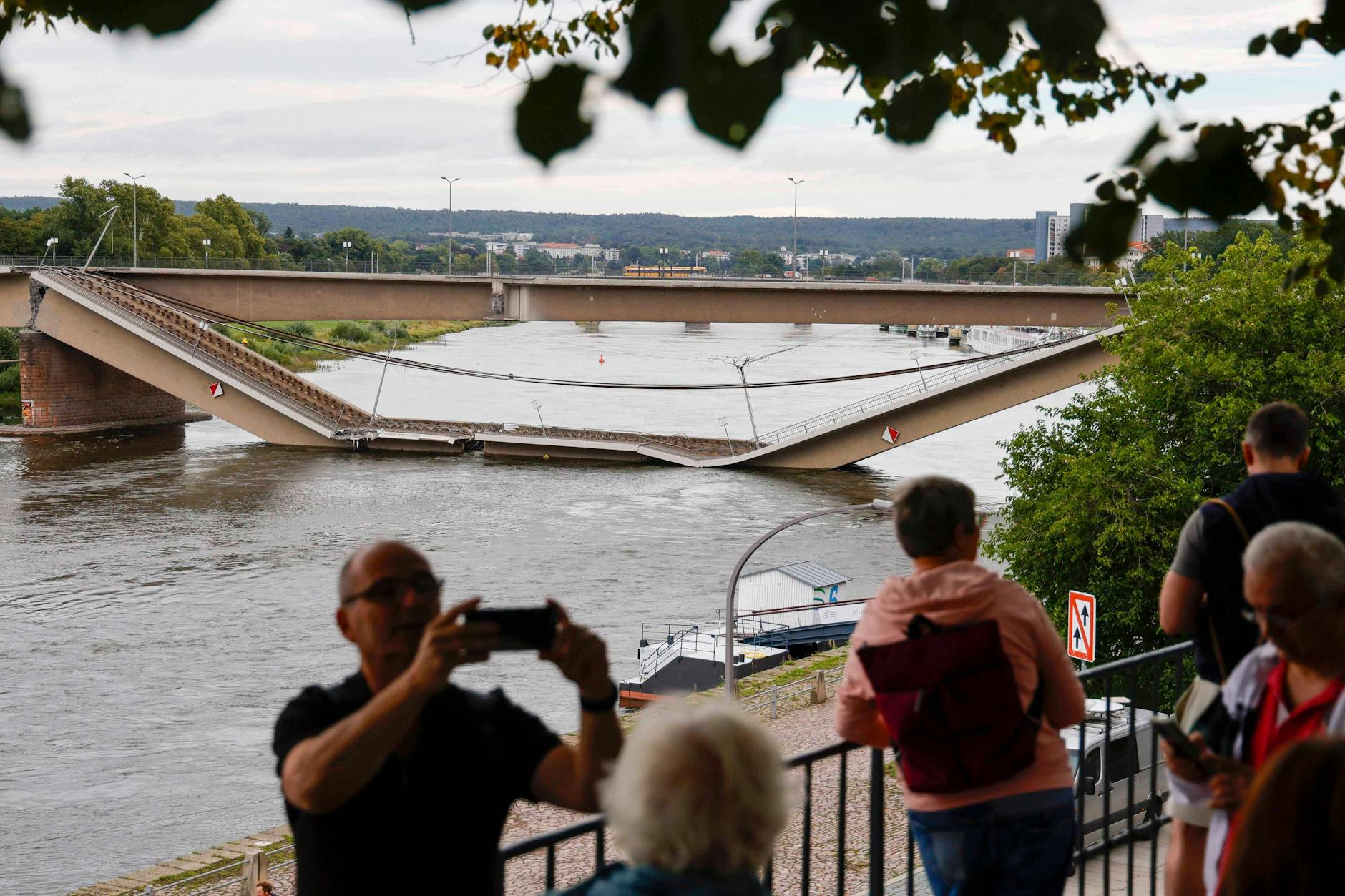 In Dresden ist in der Nacht zu Mittwoch die Carolabrücke zum Teil eingestürzt. Es bestehe nach wie vor akute Einsturzgefahr. Kann das auch in Berlin passieren?