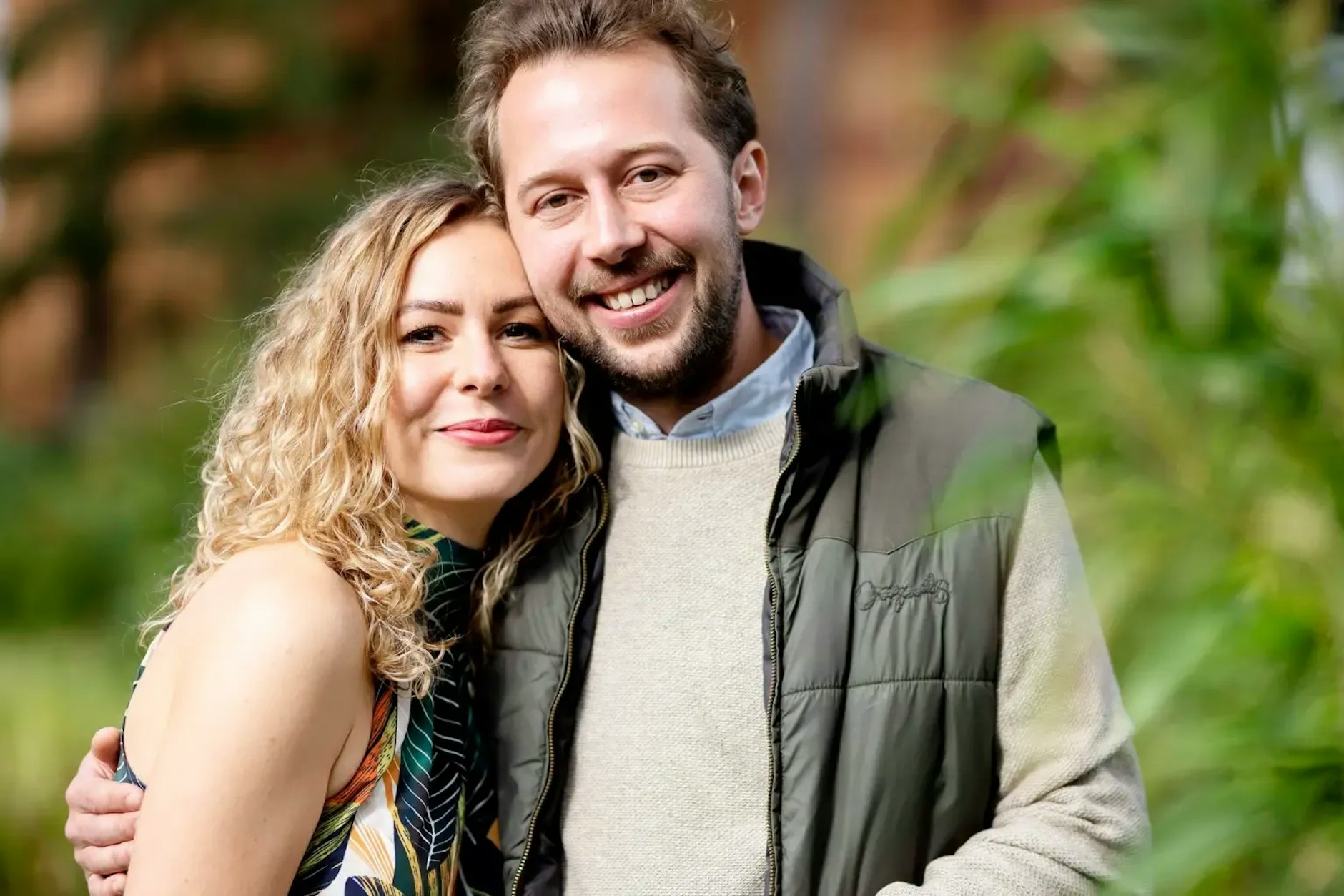 Wer ist noch zusammen: Milchbauer Arne (31) und Antje (31) gehören zu den Traumpaaren von „Bauer sucht Frau 2022“.