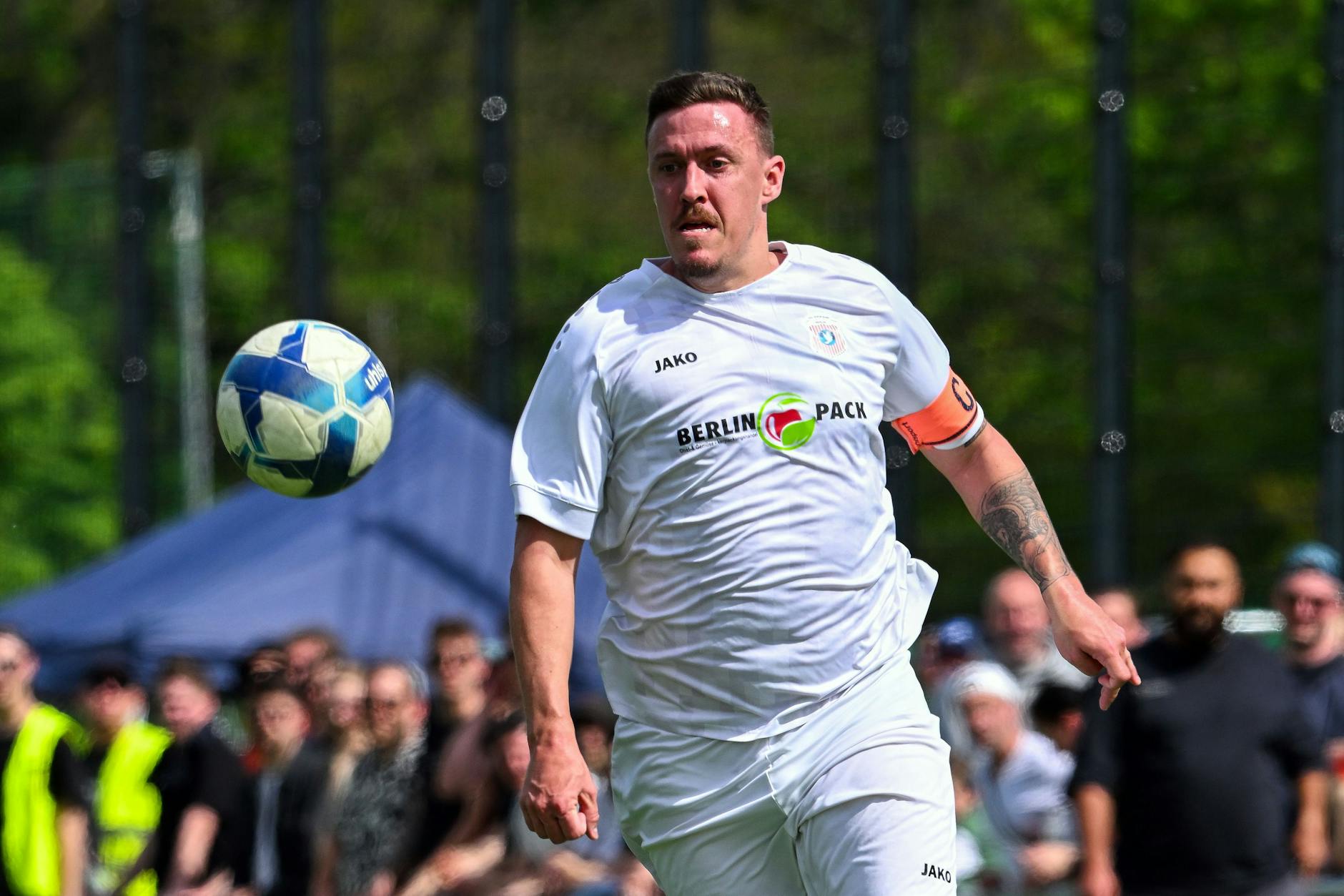 Der frühere Nationalspieler Max Kruse spielt jetzt für das Team vom BSV Al Dersimspor II.