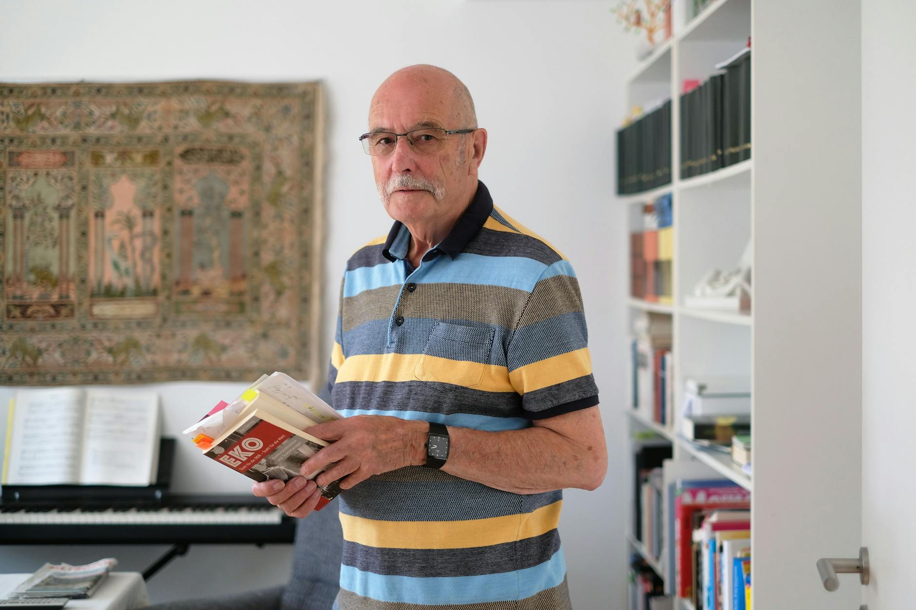 Karl Döring, ex direttore generale delle ferriere di Eisenhüttenstadt: esperienze, vicissitudini e incontri con partner e amici sovietici permeano la sua vita.