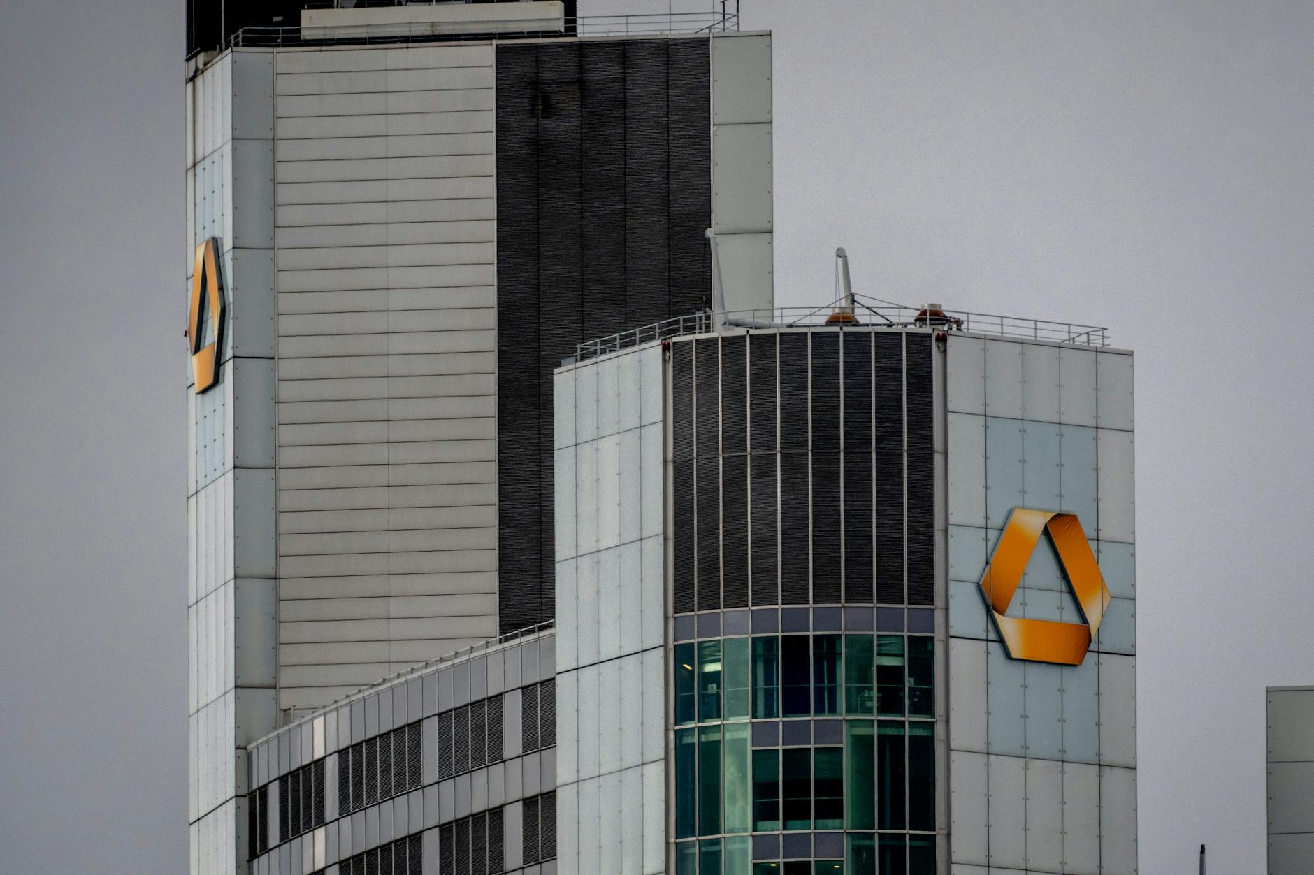 Die Zentrale der Commerzbank in Frankfurt am Main