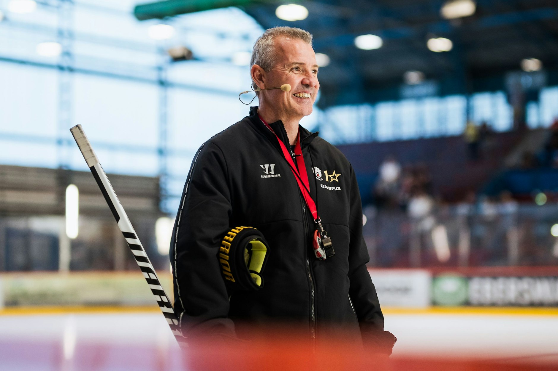 Mit den Eisbären in der Favoritenrolle: Trainer Serge Aubin&nbsp;