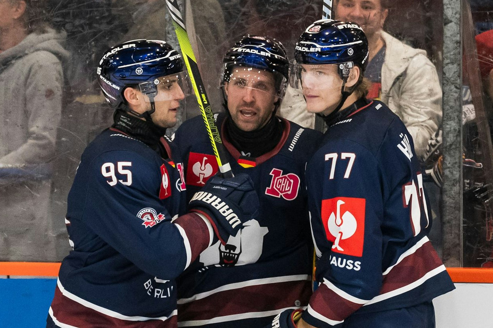 Verzauberten gegen Prag die Eisbären-Fans: (v.l.) Freddie Tiffels, Gabriel Fontaine und Erik Hördler