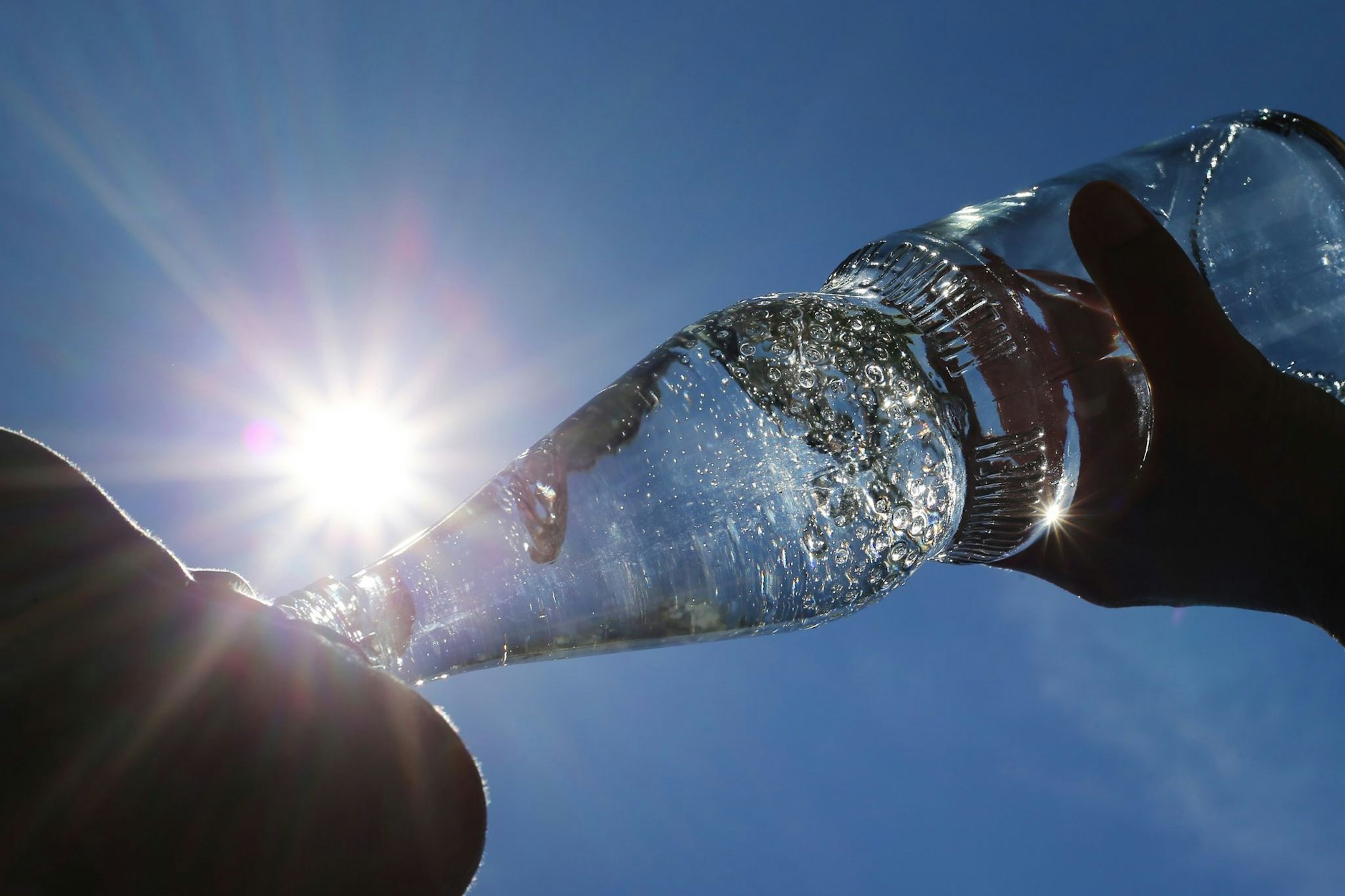 Supermärkte in Deutschland rufen mehrere Mineralwasser zurück.