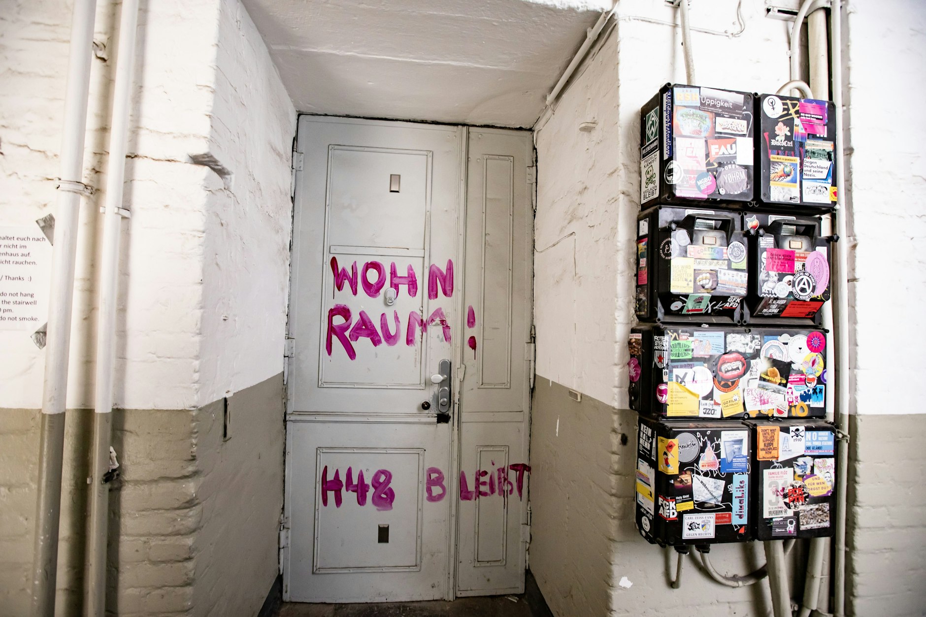 Die Mieter in der Hermannstraße 48 in Neukölln wollen nicht ausziehen.