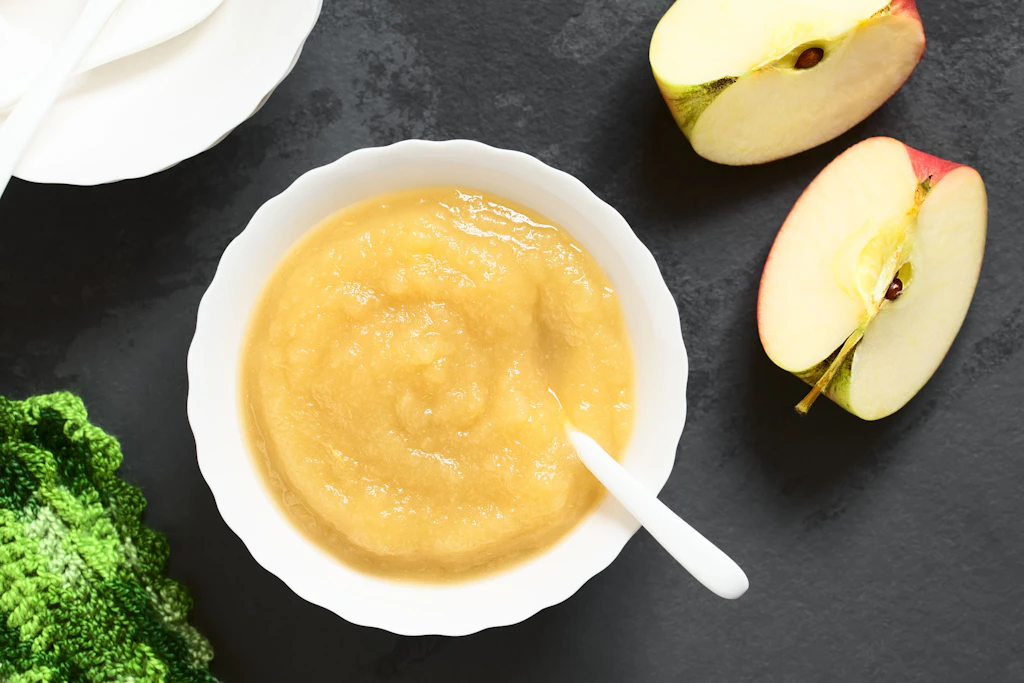Apfelmus selber machen: Omas einfaches Rezept ganz ohne Zucker!