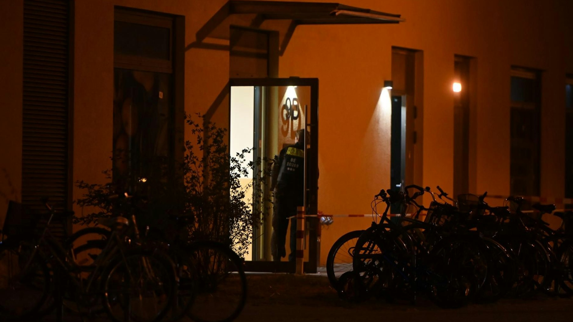 Erst Ende August wurde eine Frau im Flur eines Wohnhauses in Friedrichsfelde erstochen.