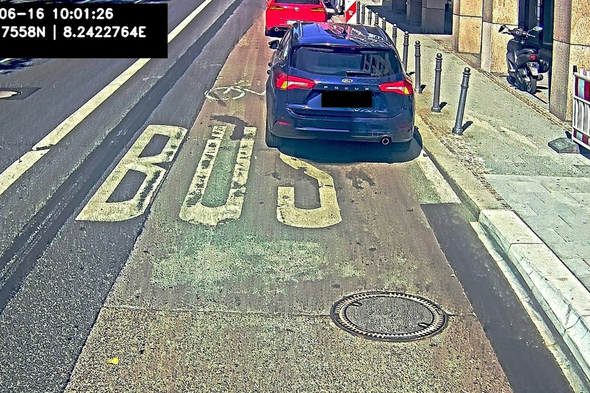 Wiesbaden macht Jagd auf Falschparker auf Busspuren. 